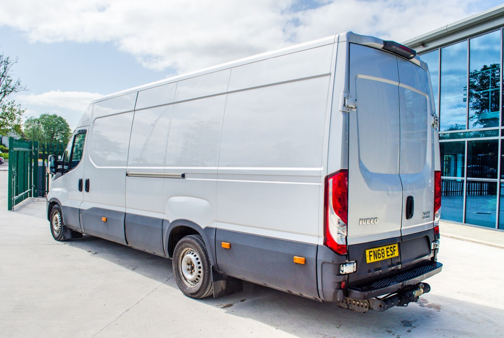 Iveco Daily 35S14V LWB High Roof Euro 6 Automatic panel van Registration Number: FN68 ESF Date of - Image 4 of 30