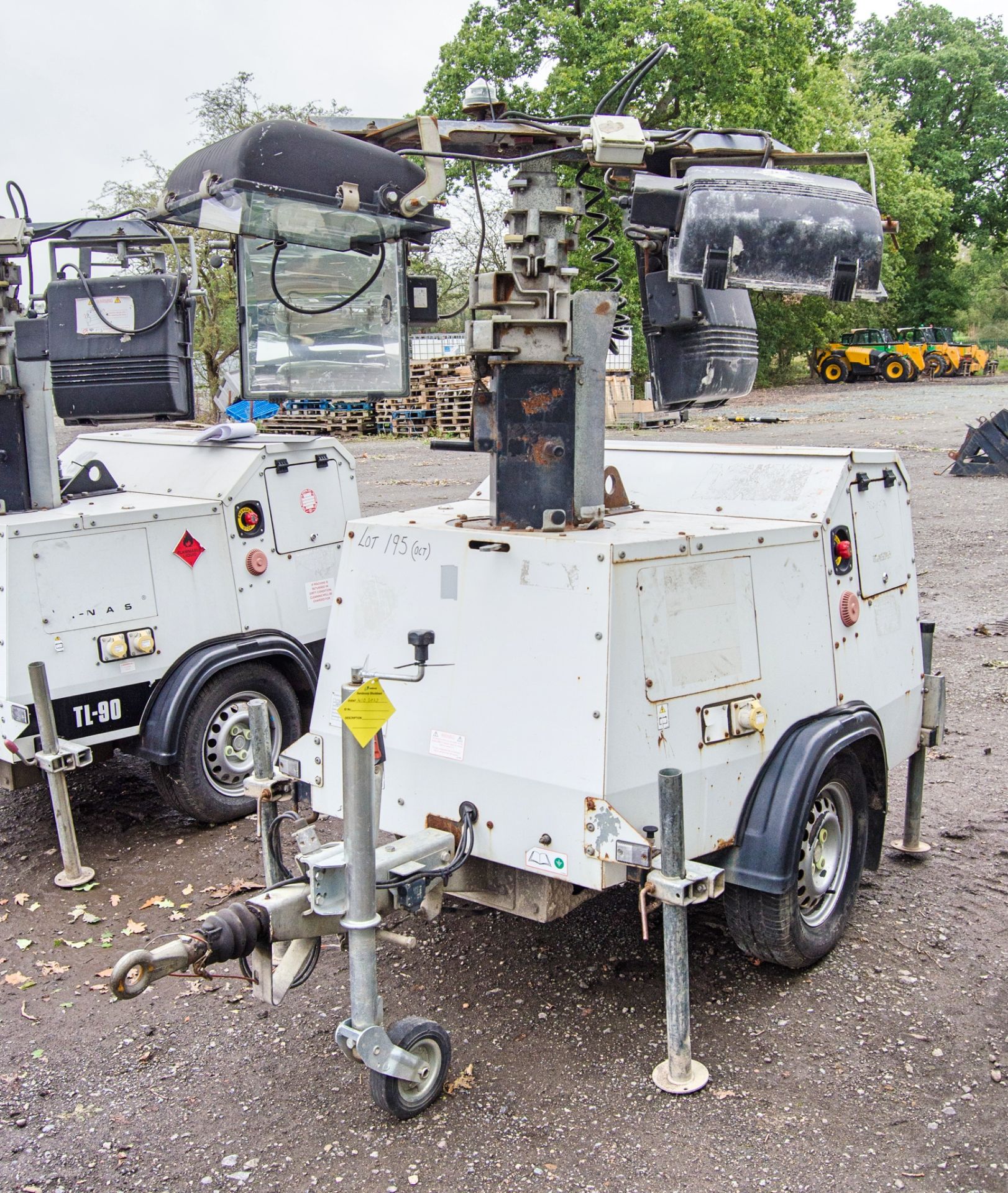 SMC TL90 diesel driven 4 - head halogen fast tow mobile lighting tower Year: 2015 S/N: T901512014