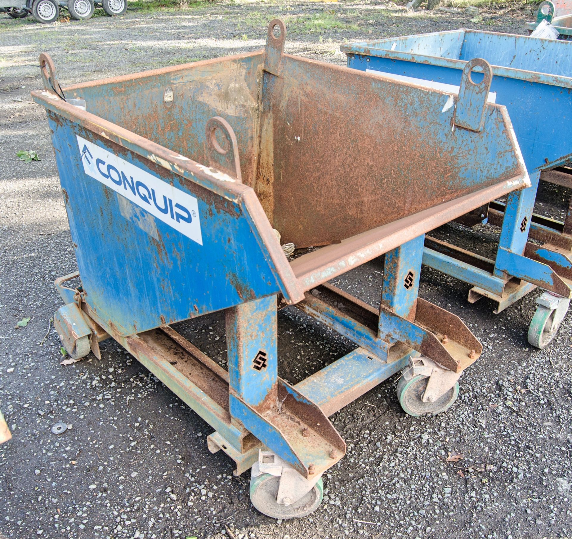 Conquip 1 tonne mobile tipping skip A955554