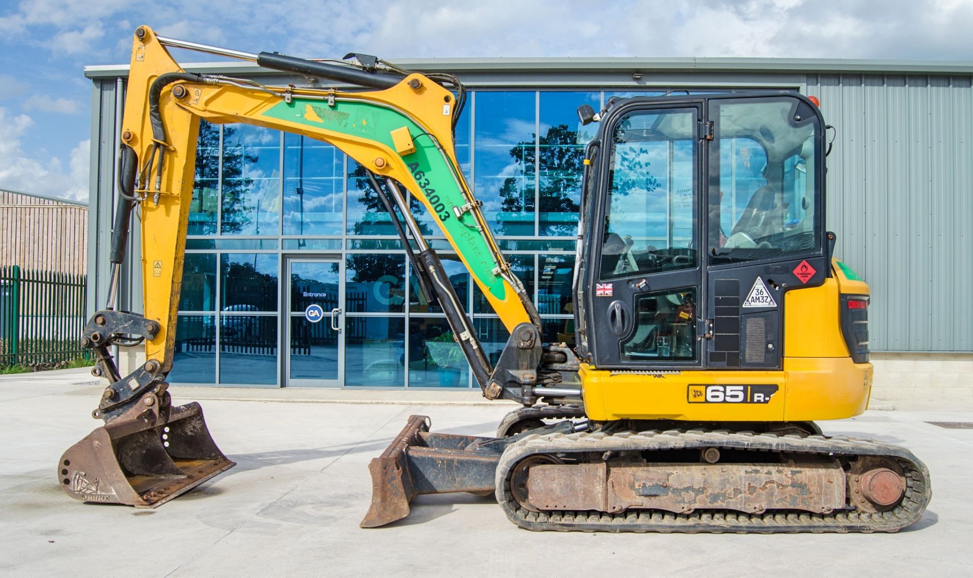 JCB 65 R-1 6.5 tonne rubber tracked excavator Year: 2015 S/N: 1914106 Recorded Hours: 176 (Suspect - Image 7 of 26