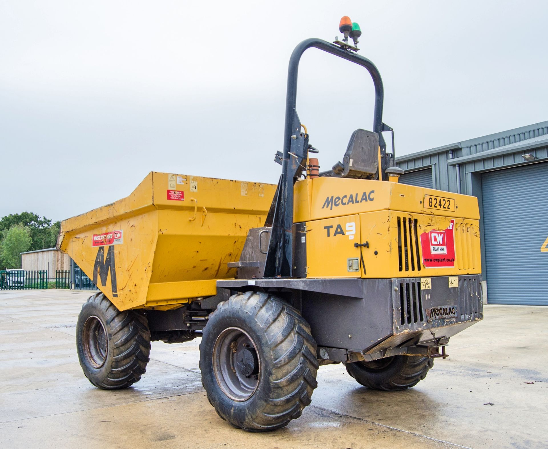 Mecalac TA9 9 tonne straight skip dumper Year: 2018 S/N: EJ2PS4319 Recorded Hours: 2157 82422 - Image 4 of 22