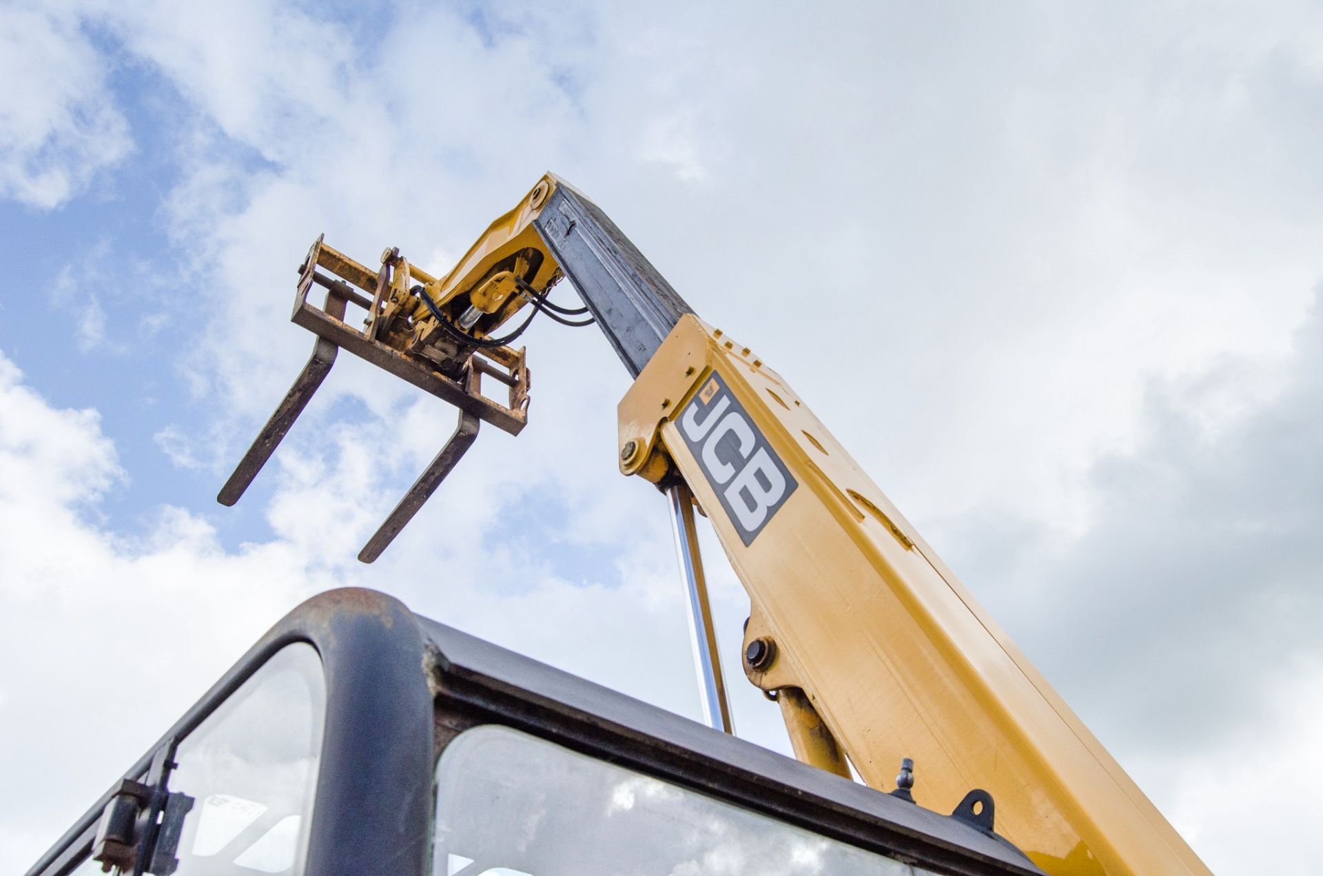 JCB 526-55 5.5 metre telescopic handler Year: 1996 S/N: 279064 Recorded Hours: 9267 - Image 10 of 22