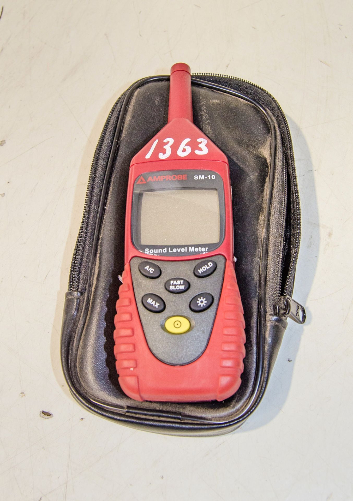 Amprobe SM-10 sound level meter c/w carry case