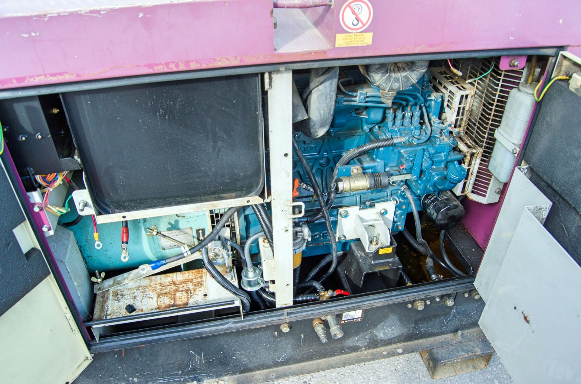 Denyo DCA 25ESEK 20 kva diesel driven generator Year: 2012 S/N: 3866289 ** No Battery ** GEN882 - Image 4 of 4