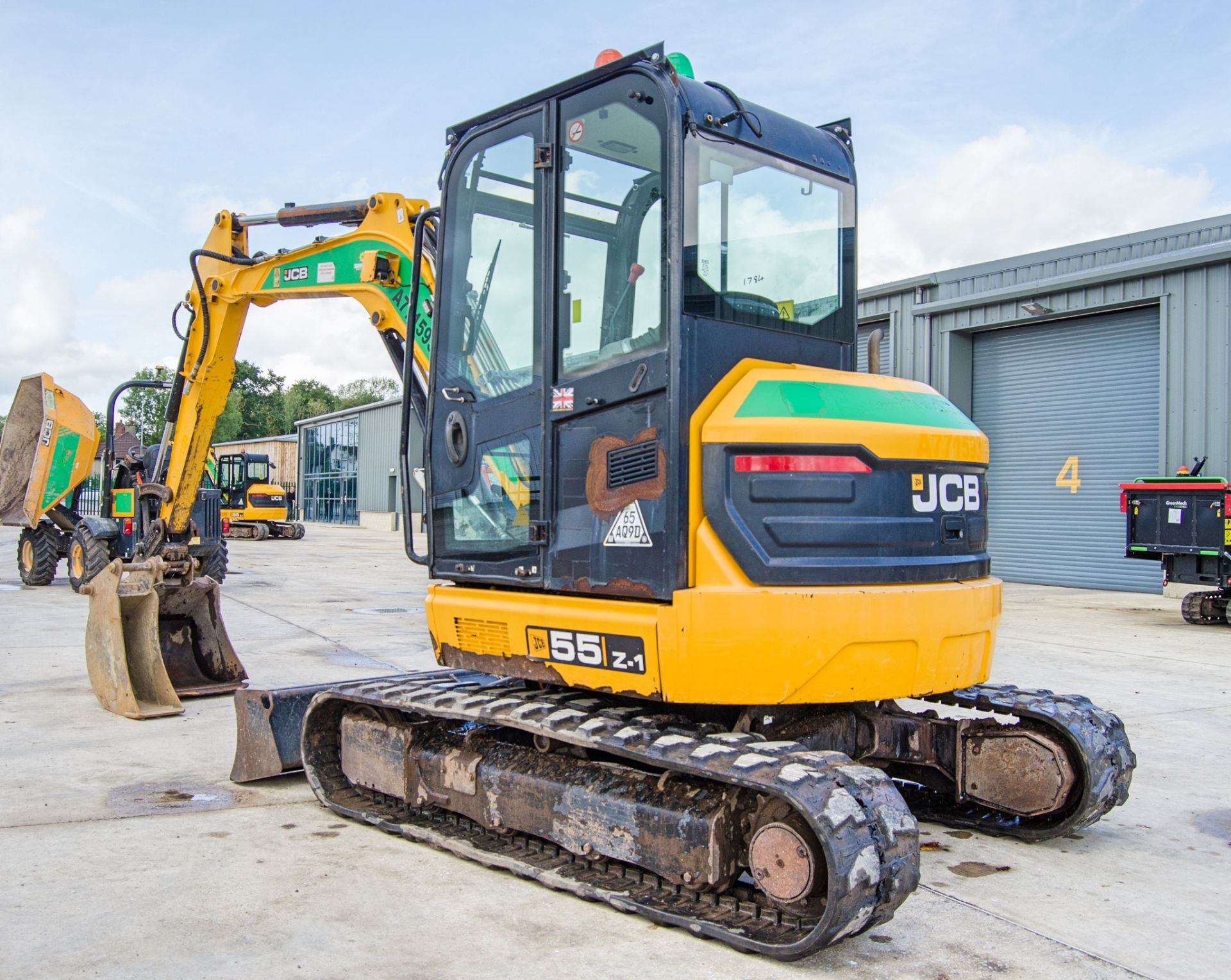 JCB 55 Z-1 5.5 tonne rubber tracked excavator Year: 2017 S/N: 19248 Recorded Hours: 2649 blade, - Image 4 of 26