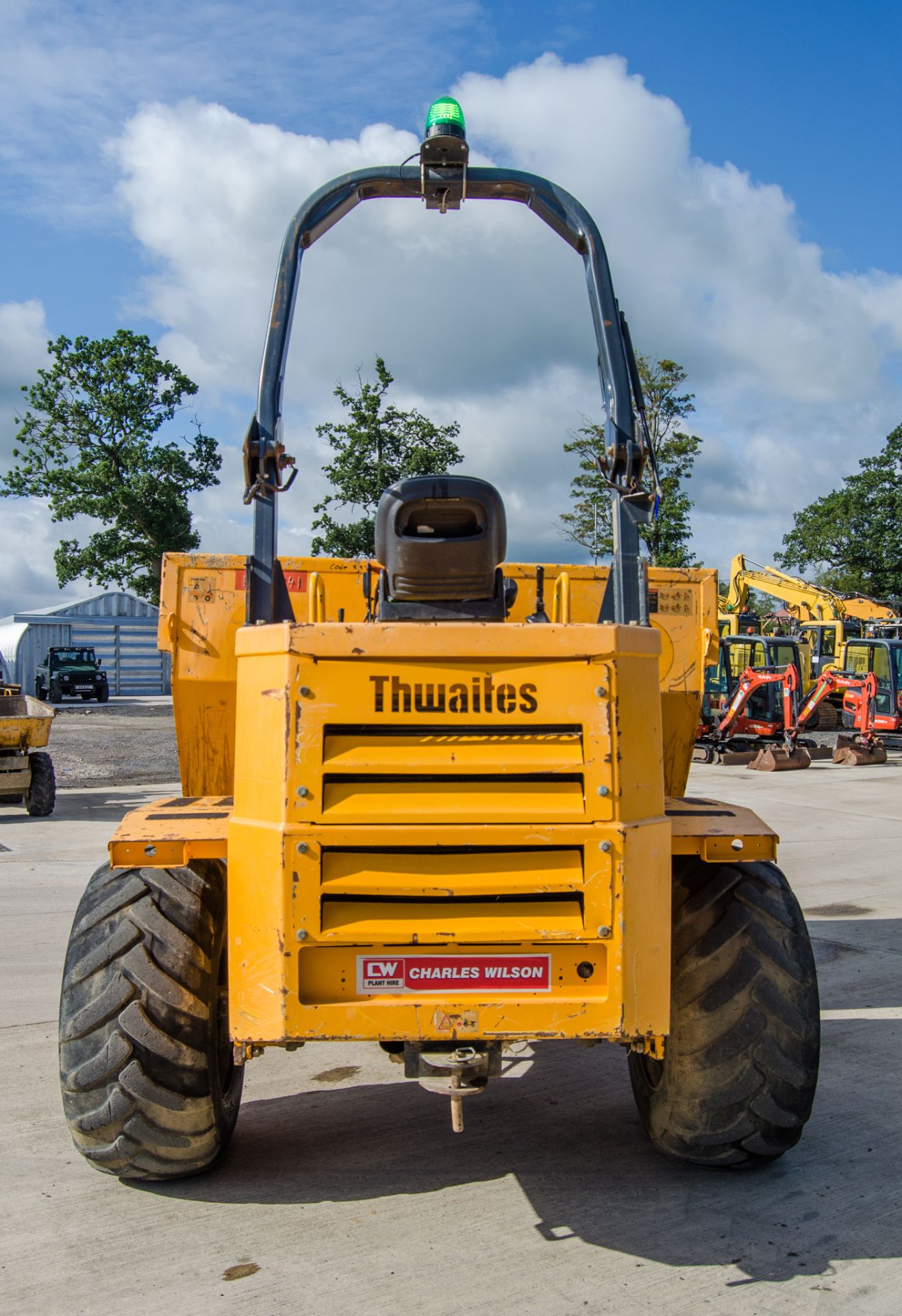 Thwaites 9 tonne straight skip dumper Year: 2016 S/N: 206794 Recorded Hours: 2773 E324841 - Image 6 of 22