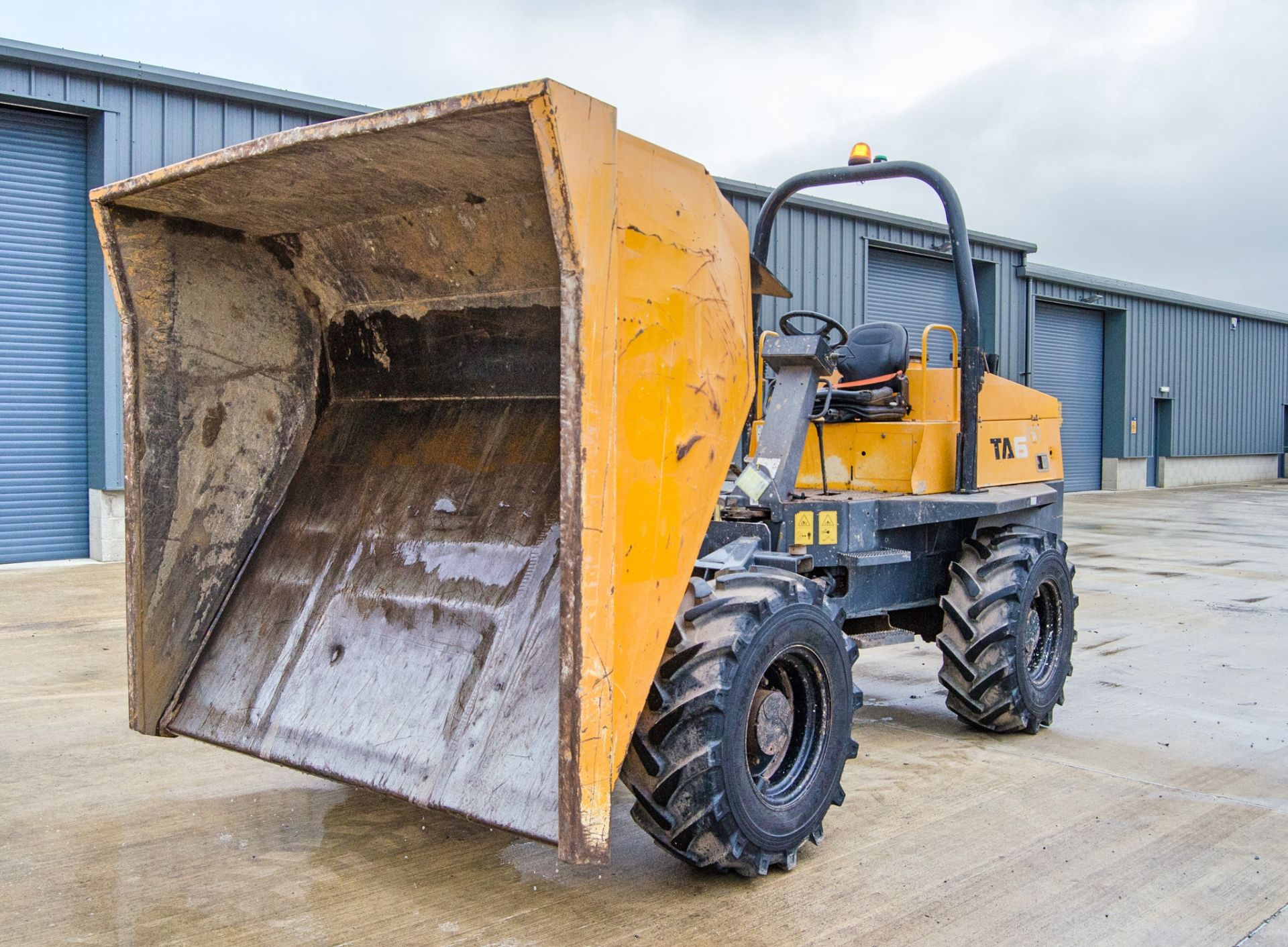 Terex TA6 6 tonne straight skip dumper Year: 2015 S/N: EF7PP7883 Recorded Hours: 2254 2109 - Image 9 of 22