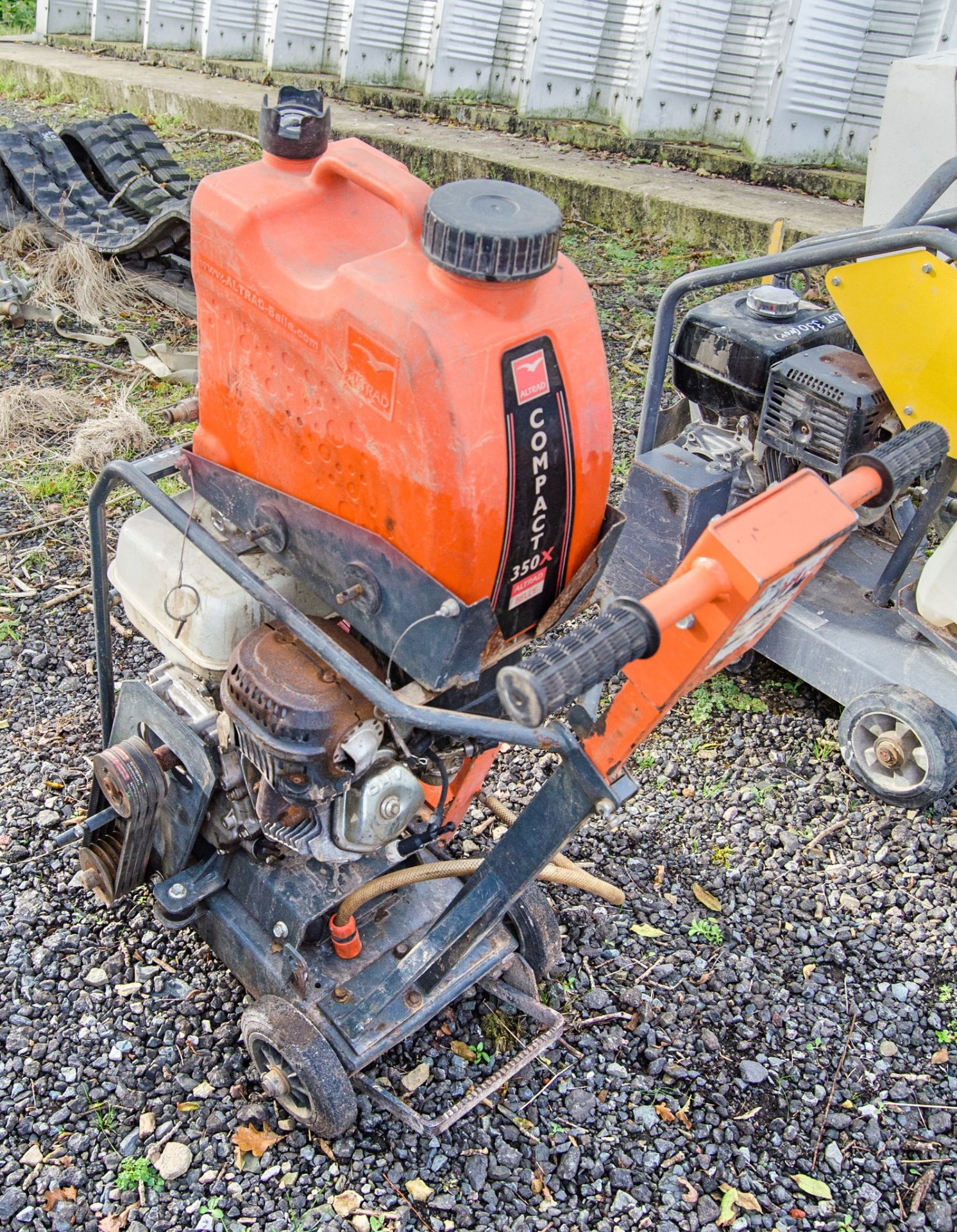 Altrad Belle 350X petrol driven road saw ** Belt cover missing ** A955034 - Image 2 of 4