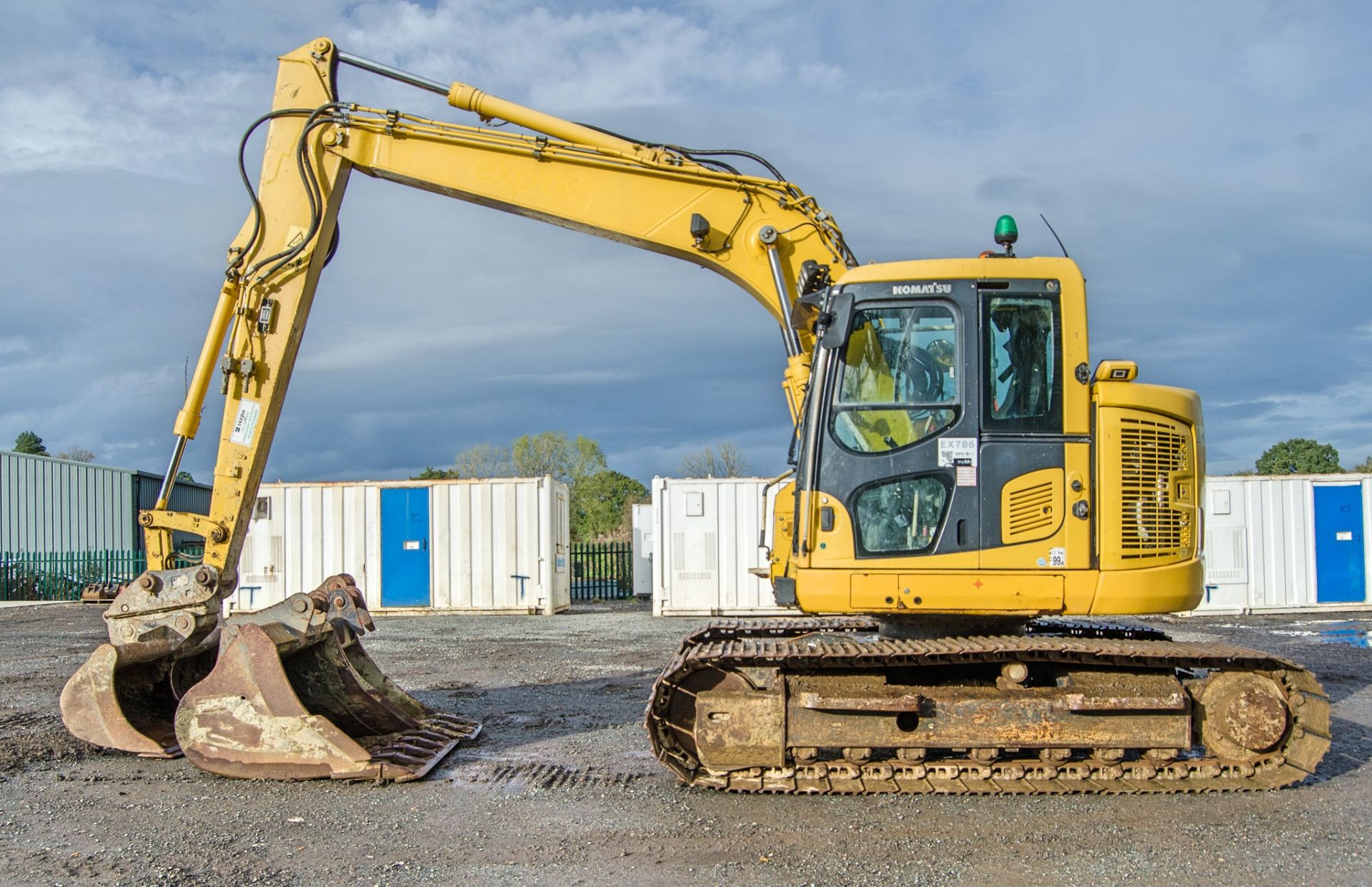 Komatsu PC138 US-11 13.8 tonne steel tracked excavator Year: 2018 S/N: JUF50662 Recorded Hours: 3713 - Image 8 of 31