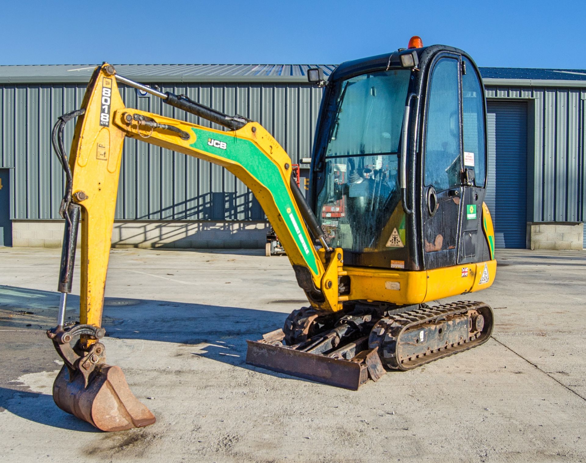 JCB 8018 CTS 1.5 tonne rubber tracked mini excavator Year: 2017 S/N: 2583603 Recorded Hours: 1334
