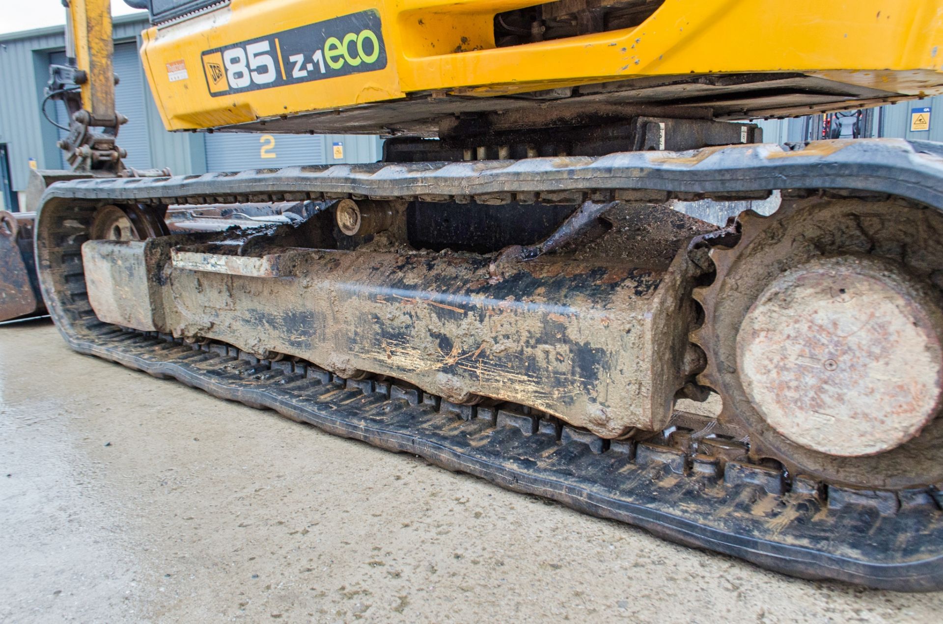 JCB 85 Z-1 Eco 8.5 tonne rubber tracked excavator Year: 2017 S/N: 2501028 Recorded Hours: 4260 - Image 10 of 27