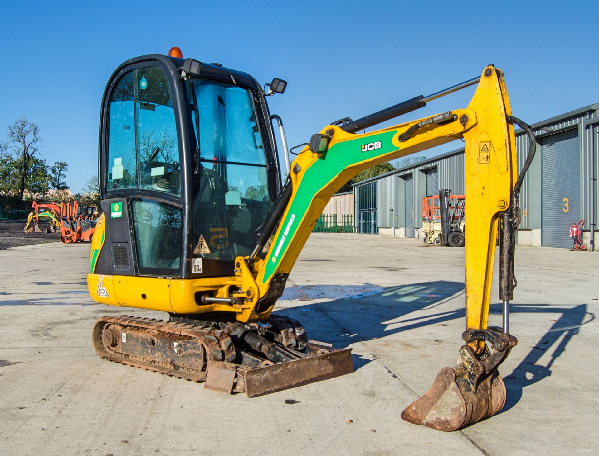 JCB 8018 CTS 1.5 tonne rubber tracked mini excavator Year: 2017 S/N: 2583603 Recorded Hours: 1334 - Image 2 of 26