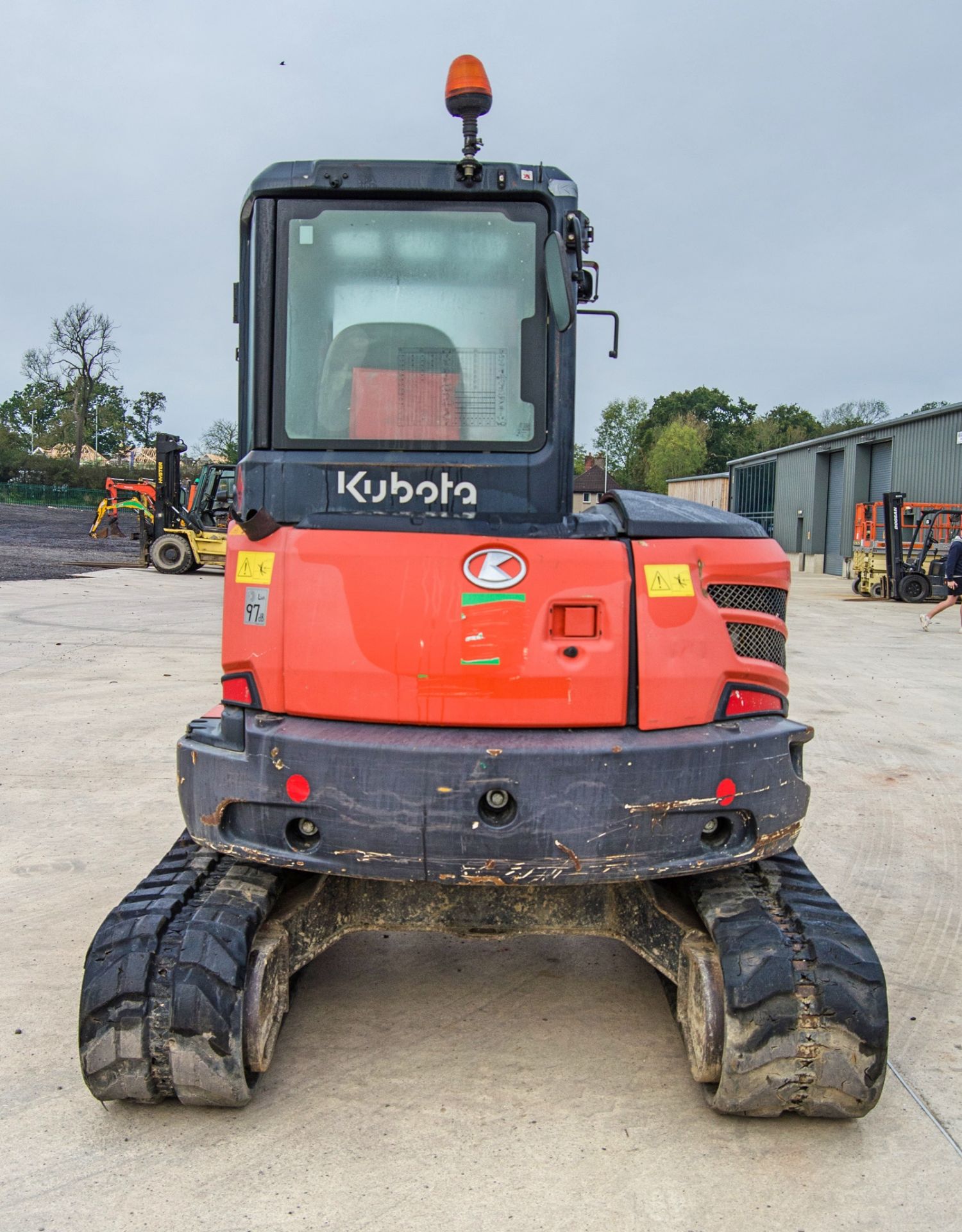 Kubota U55-4 5.5 tonne rubber tracked excavator Year: 2014 S/N: 52734 Recorded Hours: 3807 blade, - Image 6 of 27