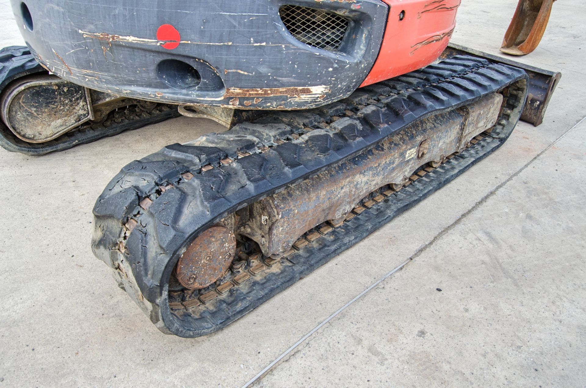Kubota U55-4 5.5 tonne rubber tracked excavator Year: 2014 S/N: 52734 Recorded Hours: 3807 blade, - Image 11 of 27