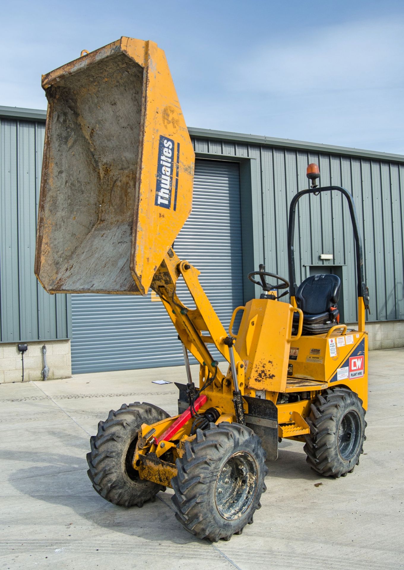 Thwaites 1 tonne Hi-tip dumper Year: 2019 S/N: 1917E6768 Recorded Hours: 912 E330573 - Image 9 of 23