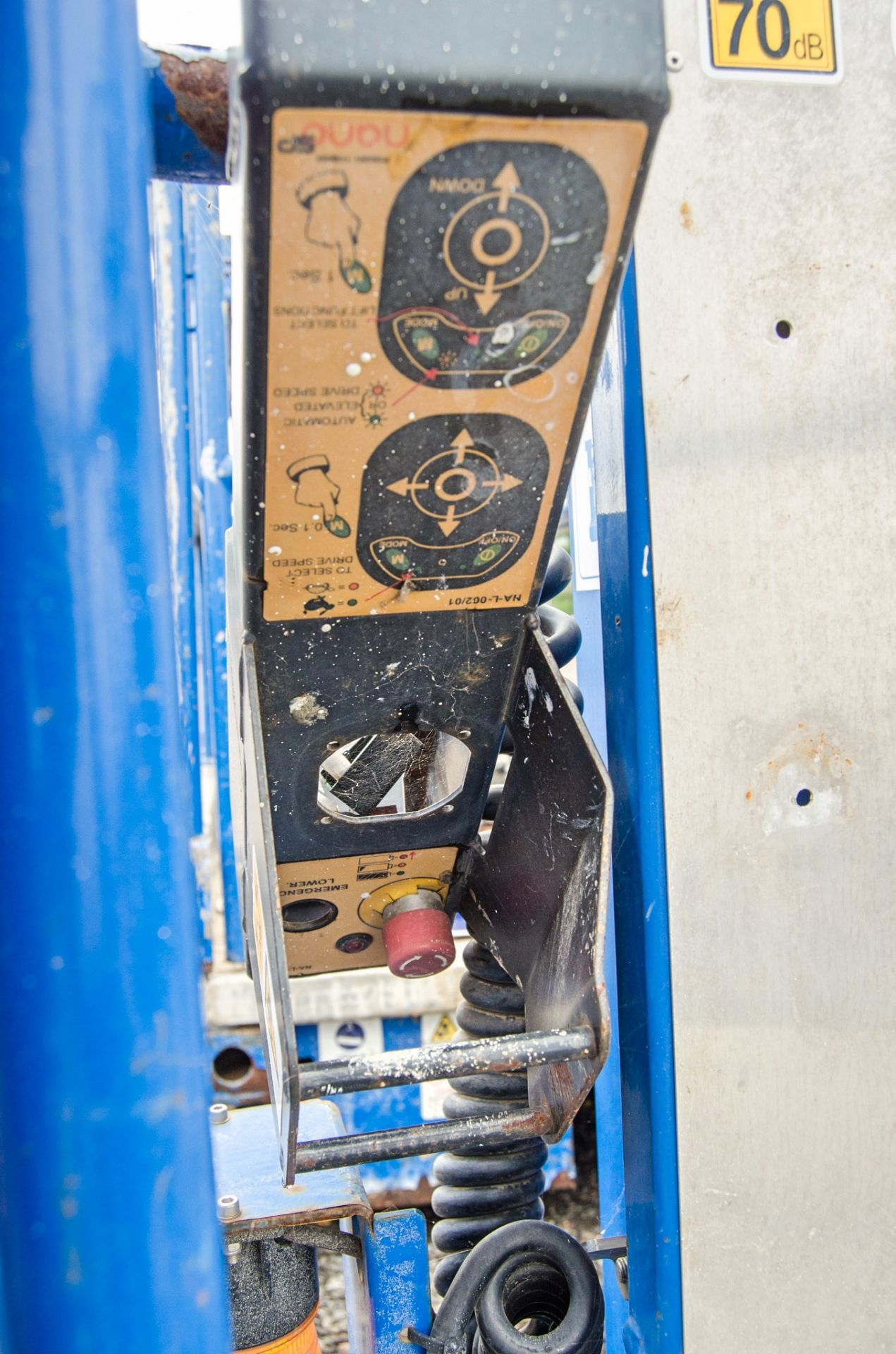 Power Tower Nano SP battery electric vertical mast access platform ** Control panel parts missing ** - Image 4 of 4