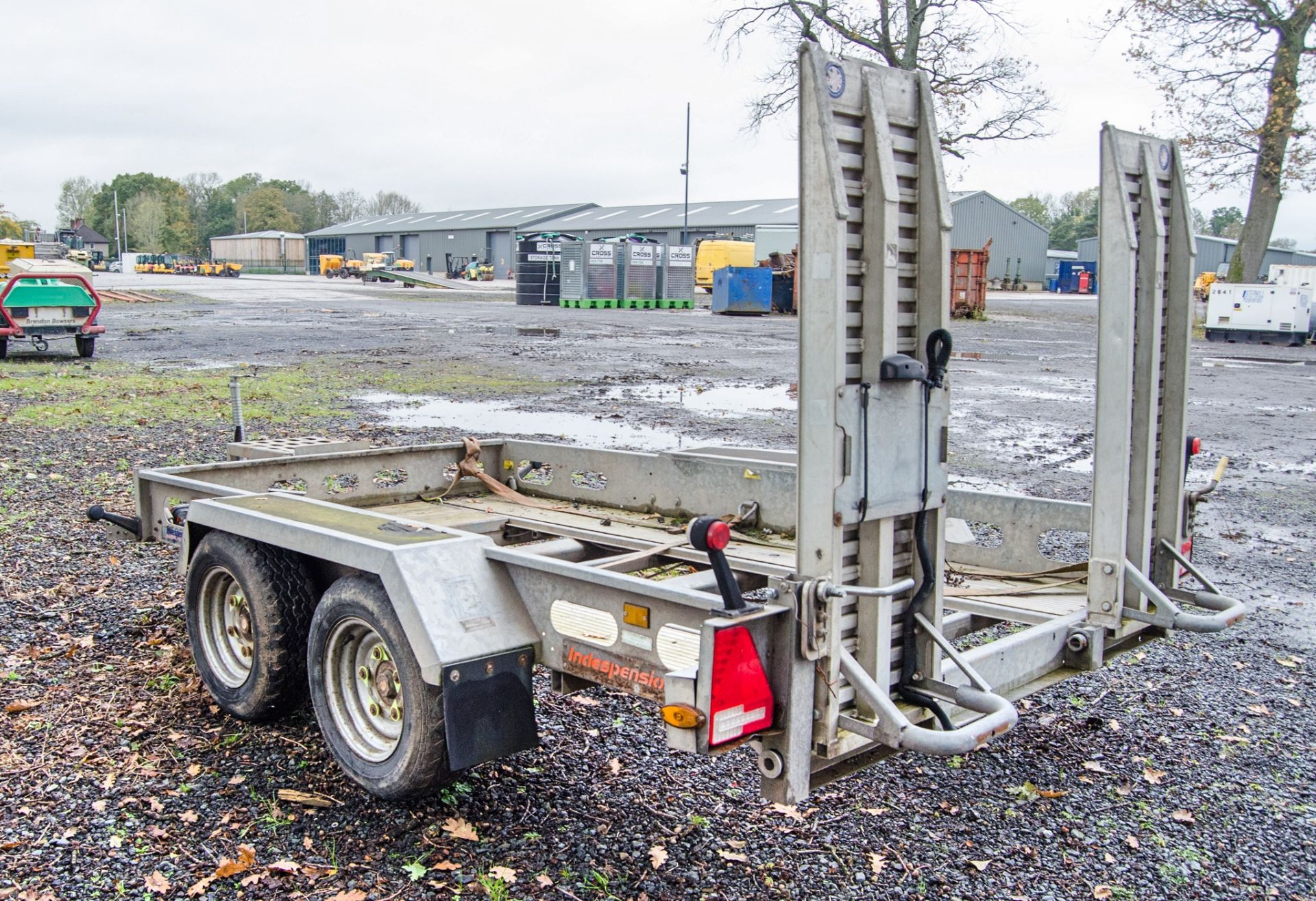 Indespension 10ft x 6ft tandem axle plant trailer A990245 ** One wheel & hub missing ** - Image 4 of 7