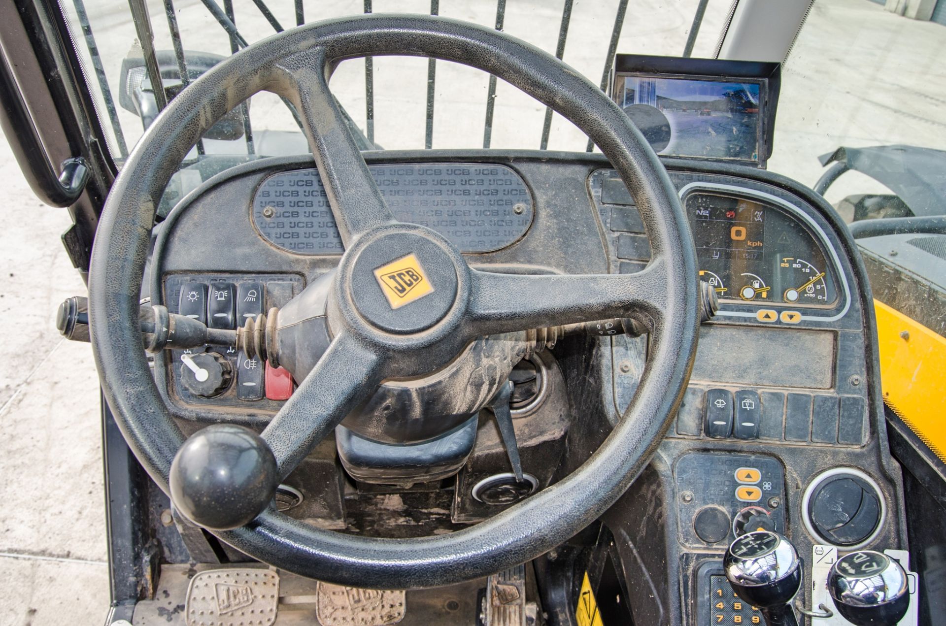 JCB 531-70 7 metre telescopic handler Year: 2016 S/N: 2461109 Recorded Hours: 1295 c/w rear camera - Image 19 of 24