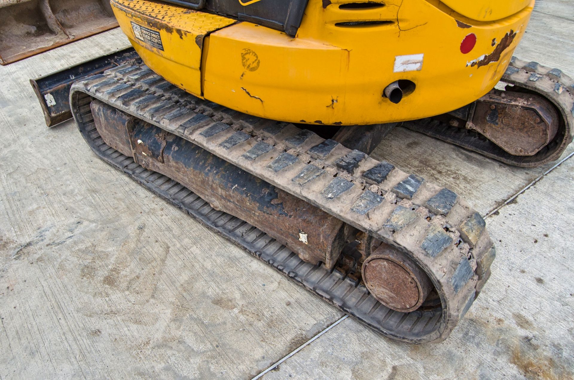 JCB 8025 ZTS 2.5 tonne rubber tracked excavator Year: 2015 S/N: 2226977 Recorded Hours: 1966 - Image 11 of 25