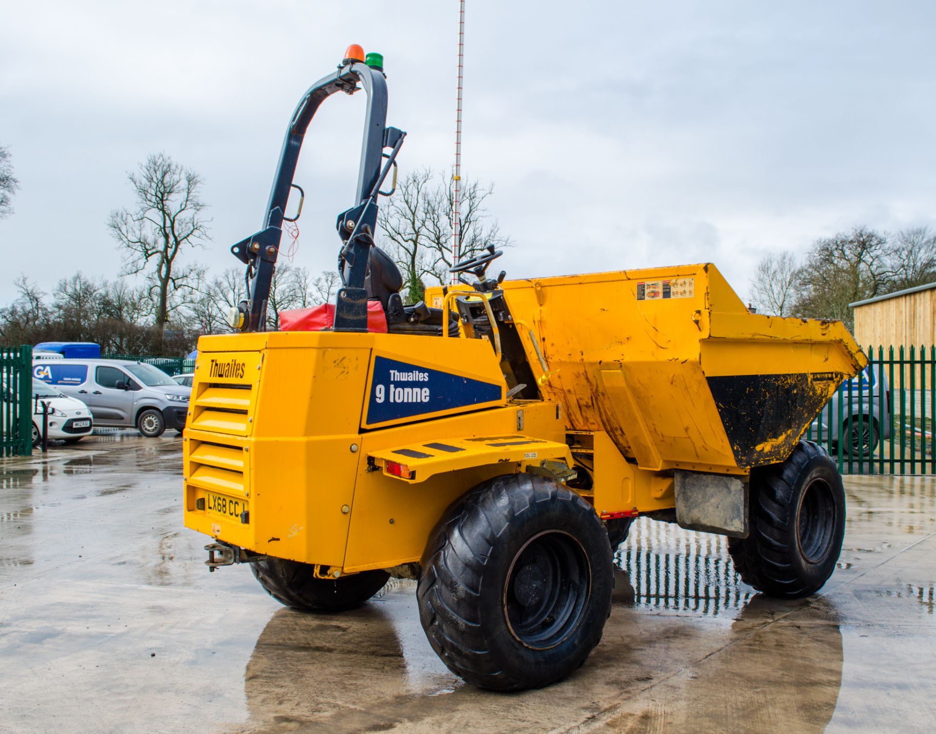 Thwaites 9 tonne straight skip dumper  Year: 2018 S/N: 806E3954 Recorded Hours: 2039 c/w V5 SD495 - Image 3 of 21