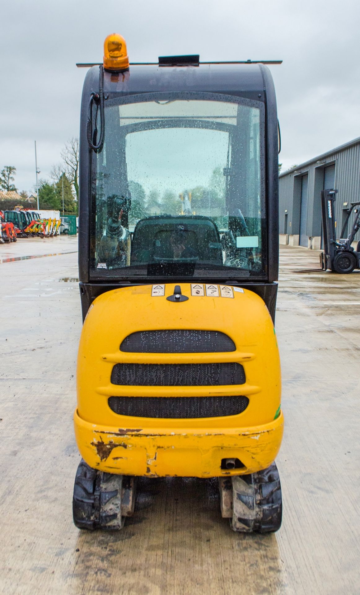 JCB 8018 CTS 1.5 tonne rubber tracked mini excavator Year: 2016 S/N: 2497627 Recorded Hours: 2351 - Image 6 of 26