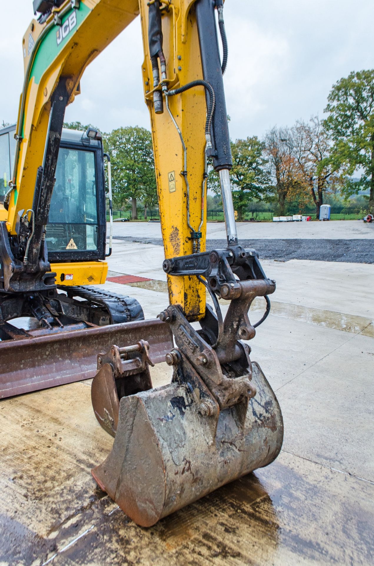 JCB 85 Z-1 Eco 8.5 tonne rubber tracked excavator Year: 2017 S/N: 2501028 Recorded Hours: 4260 - Image 15 of 27