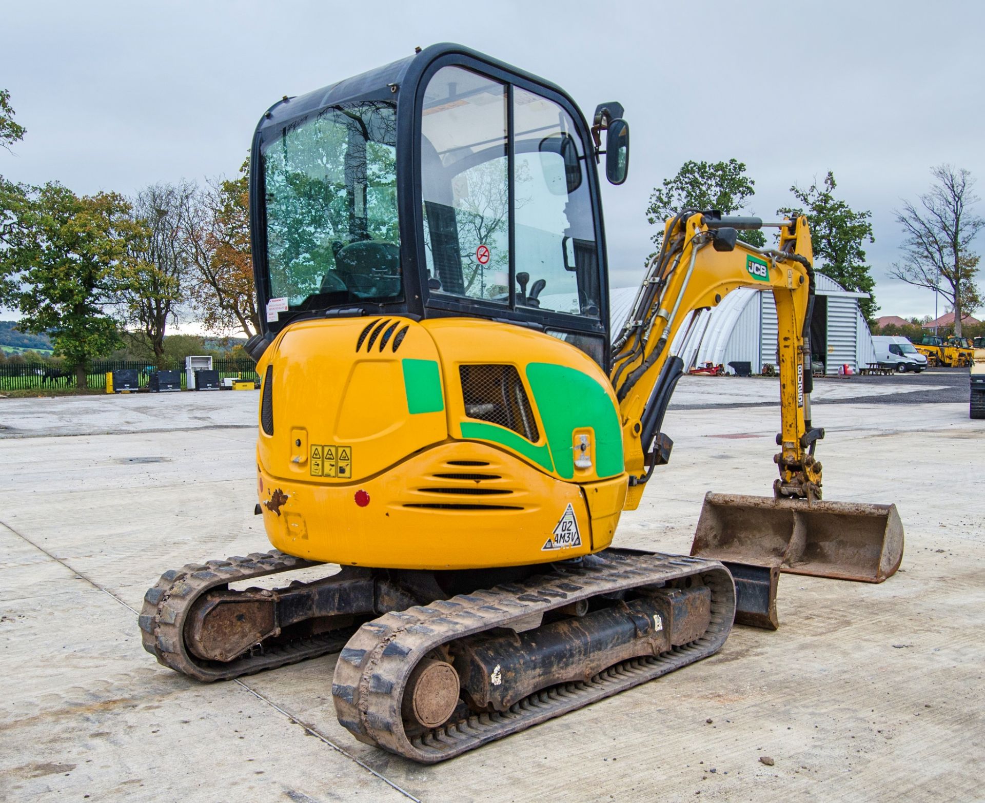 JCB 8025 ZTS 2.5 tonne rubber tracked excavator Year: 2015 S/N: 2226977 Recorded Hours: 1966 - Image 3 of 25