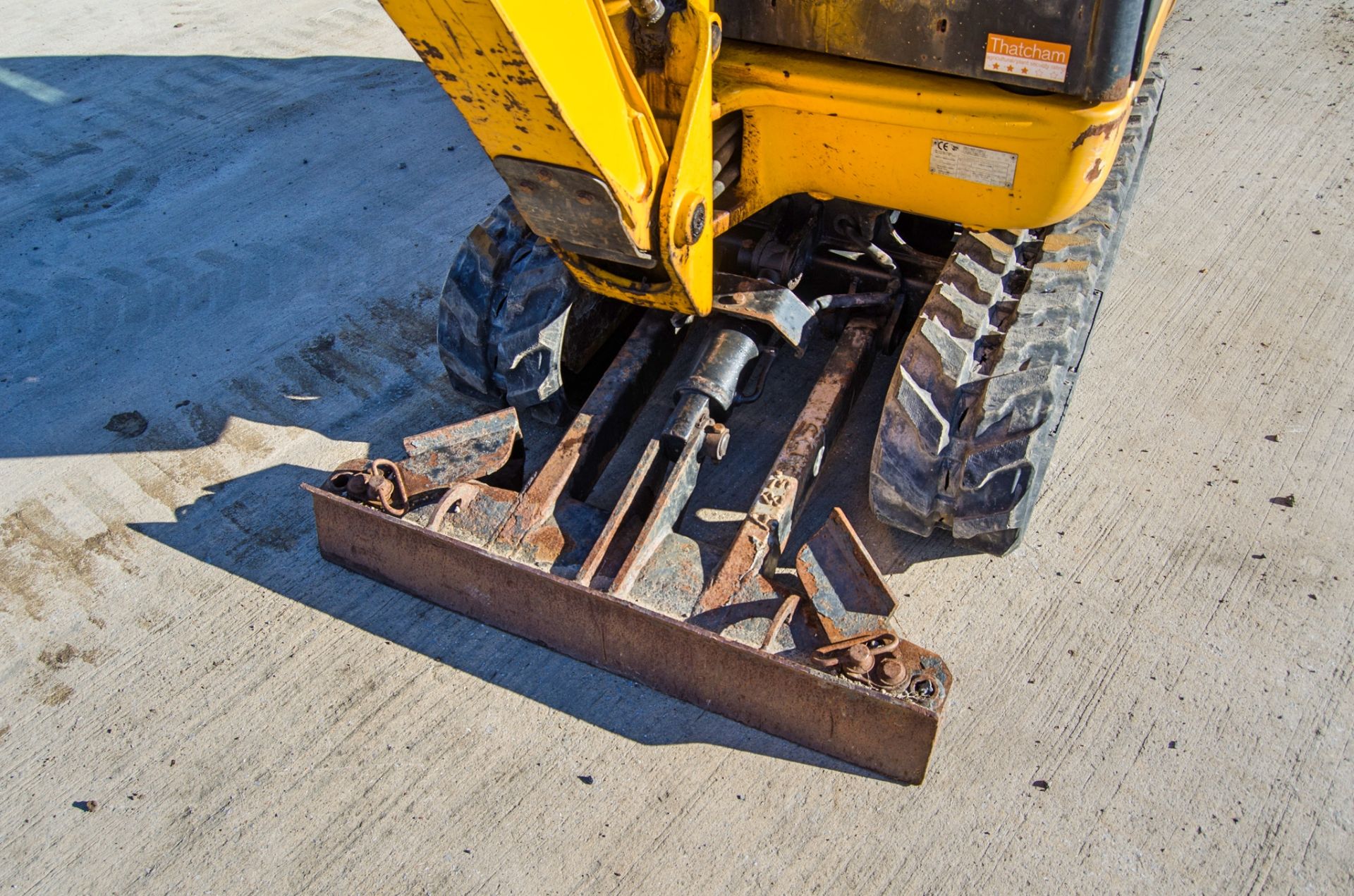 JCB 8018 CTS 1.5 tonne rubber tracked mini excavator Year: 2017 S/N: 2583539 Recorded Hours: 1689 - Image 13 of 26