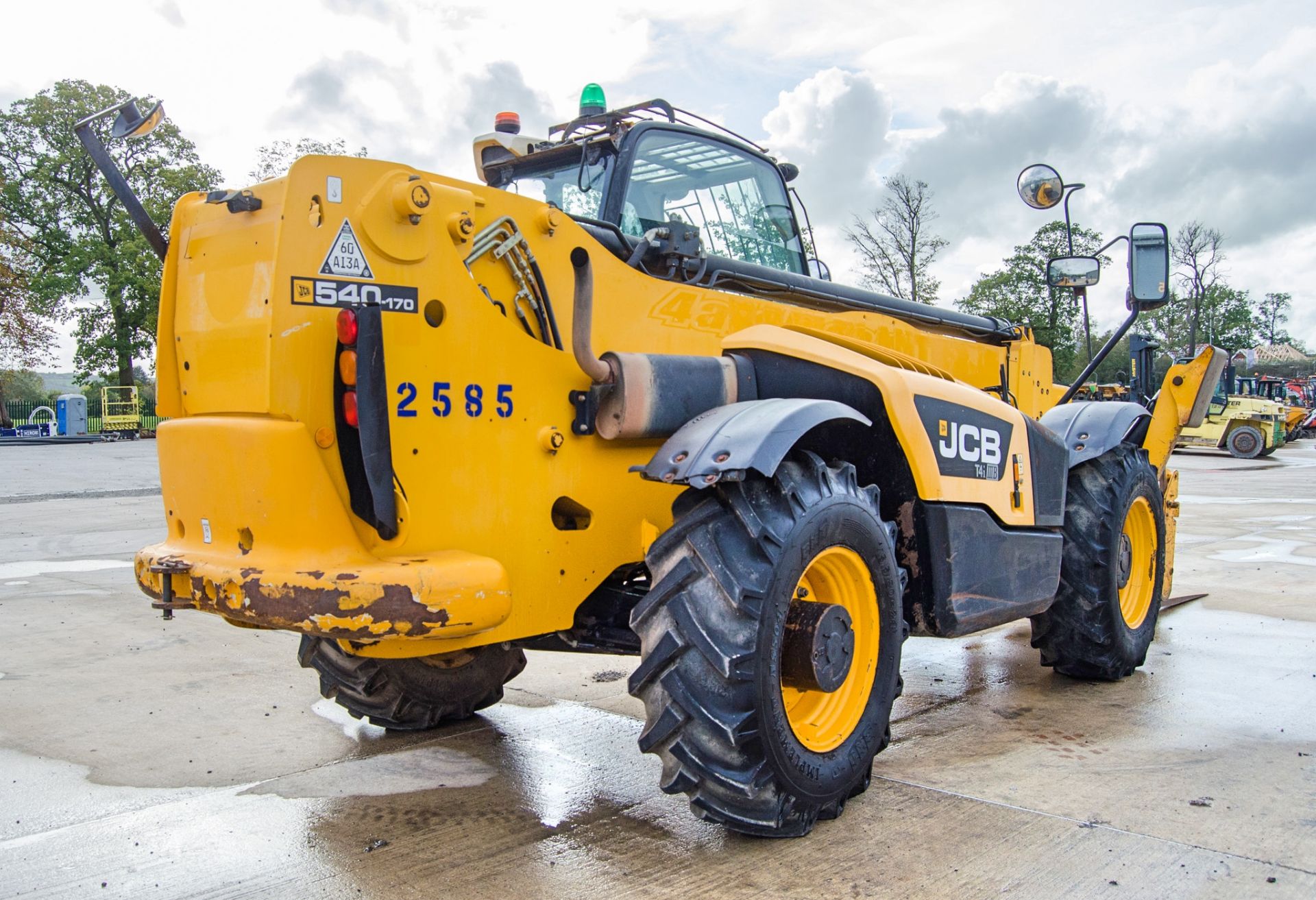 JCB 540-170 T4i III 17 metre telescopic handler Year: 2018 S/N: 2180029 Recorded Hours: 7997 c/w - Image 3 of 26