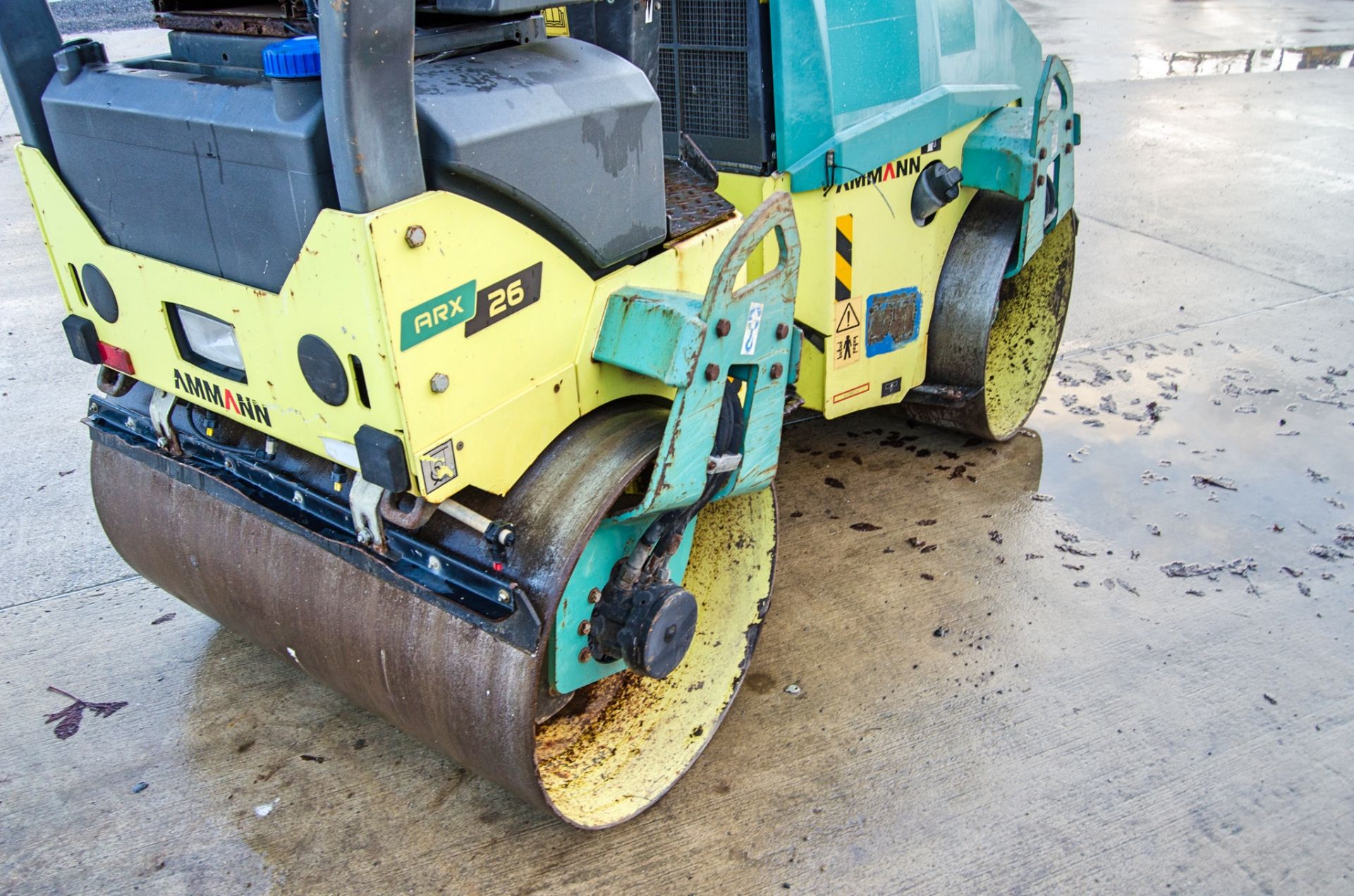 Ammann ARX26 double drum ride on roller Year: 2015 S/N: 6150216 Recorded Hours: 1125 2050 - Image 10 of 20