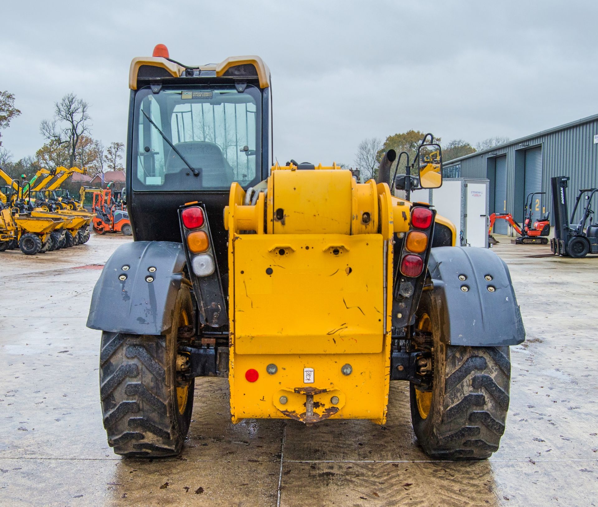 JCB 535-125 Hi-Viz 12.5 metre telescopic handler Year: 2015 S/N: 2348540 Recorded Hours: 4358 - Image 6 of 24