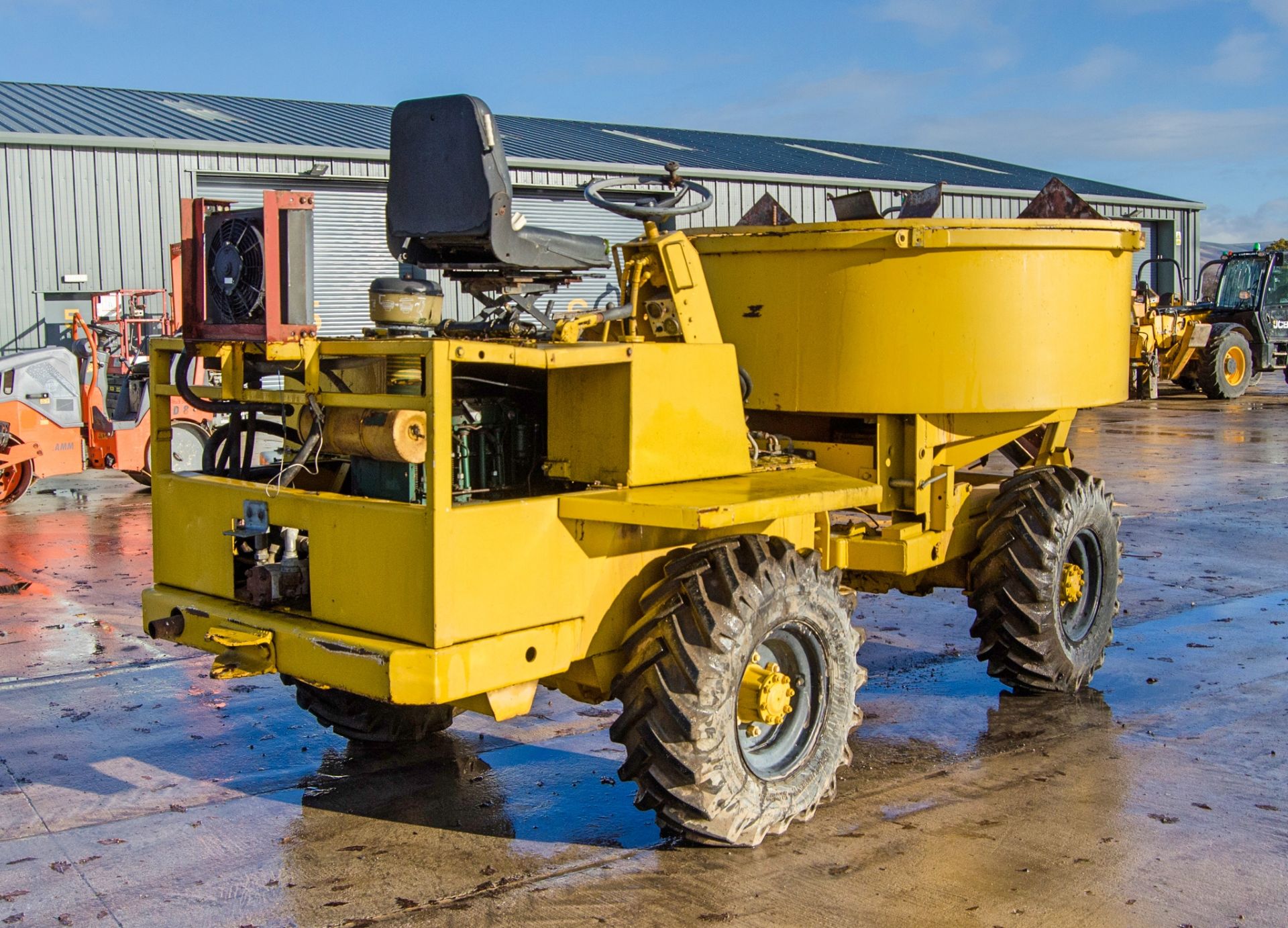 Mobile hydraulic pan mixer converted from a 3 tonne dumper - Image 4 of 19