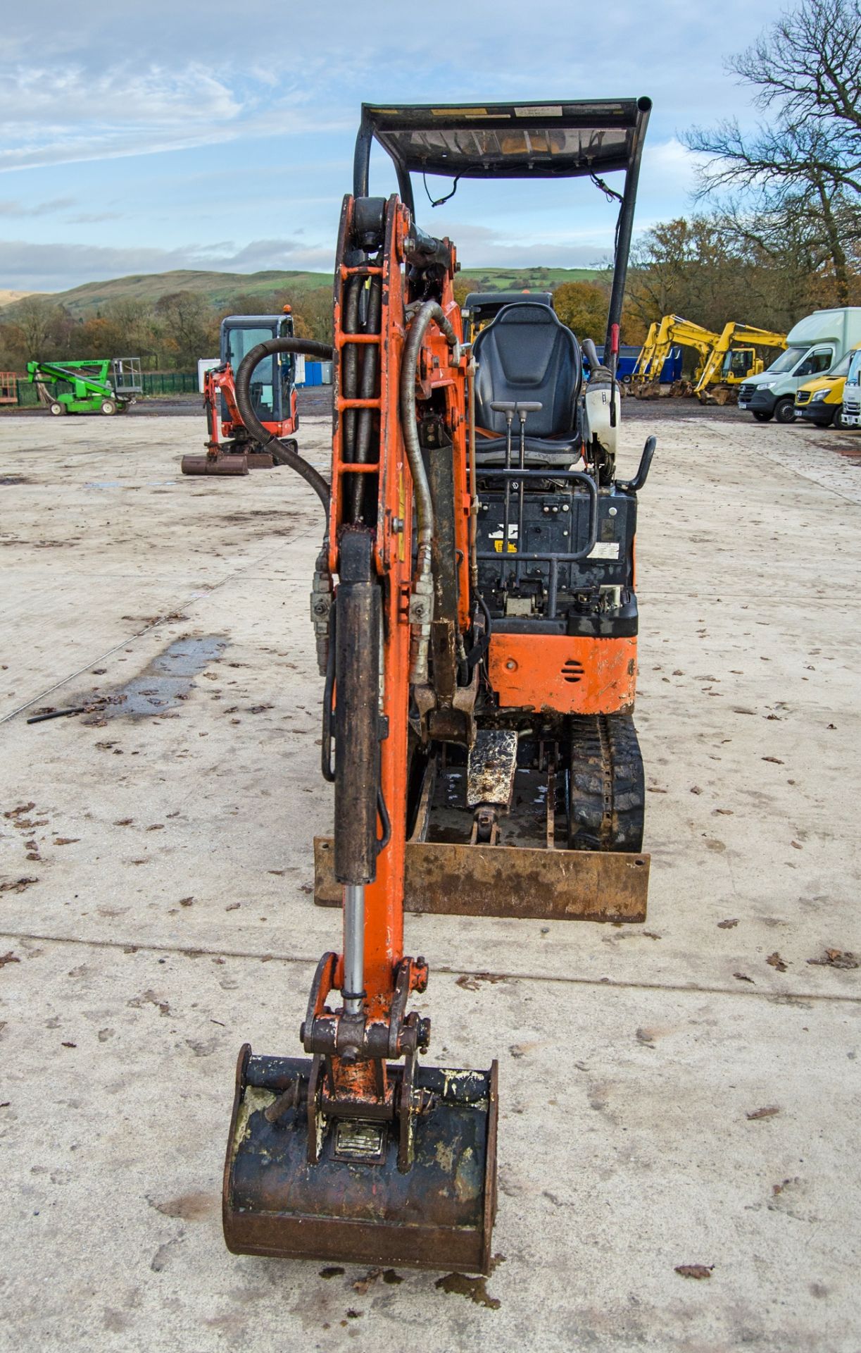 Hitachi Zaxis 19U 1.9 tonne rubber tracked mini excavator Year: 2017 S/N: P00031783 Recorded - Image 5 of 25