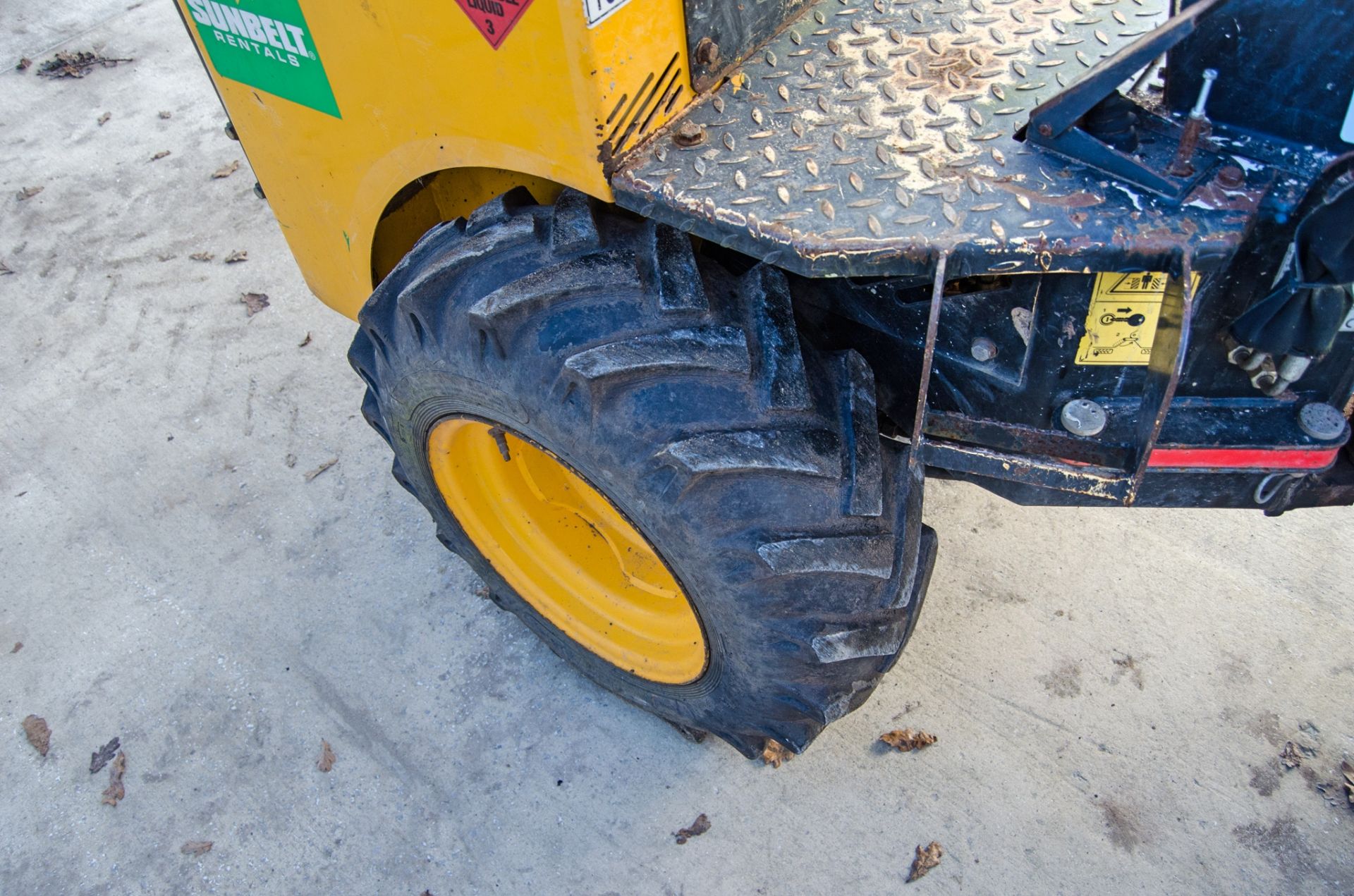 JCB 1THT 1 tone hi-tip dumper Year: 2015 S/N: EFFRA2577 Recorded Hours: 1082 A680948 ** Tip not - Image 16 of 23