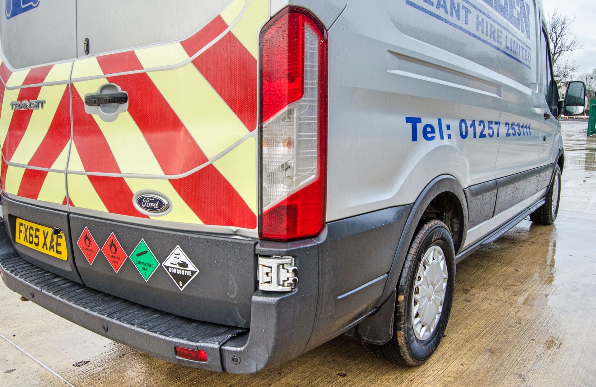 Ford Transit 350 L3 H3 2198cc diesel 6 speed manual panel van Registration Number: FX65 XAE Date - Image 12 of 33