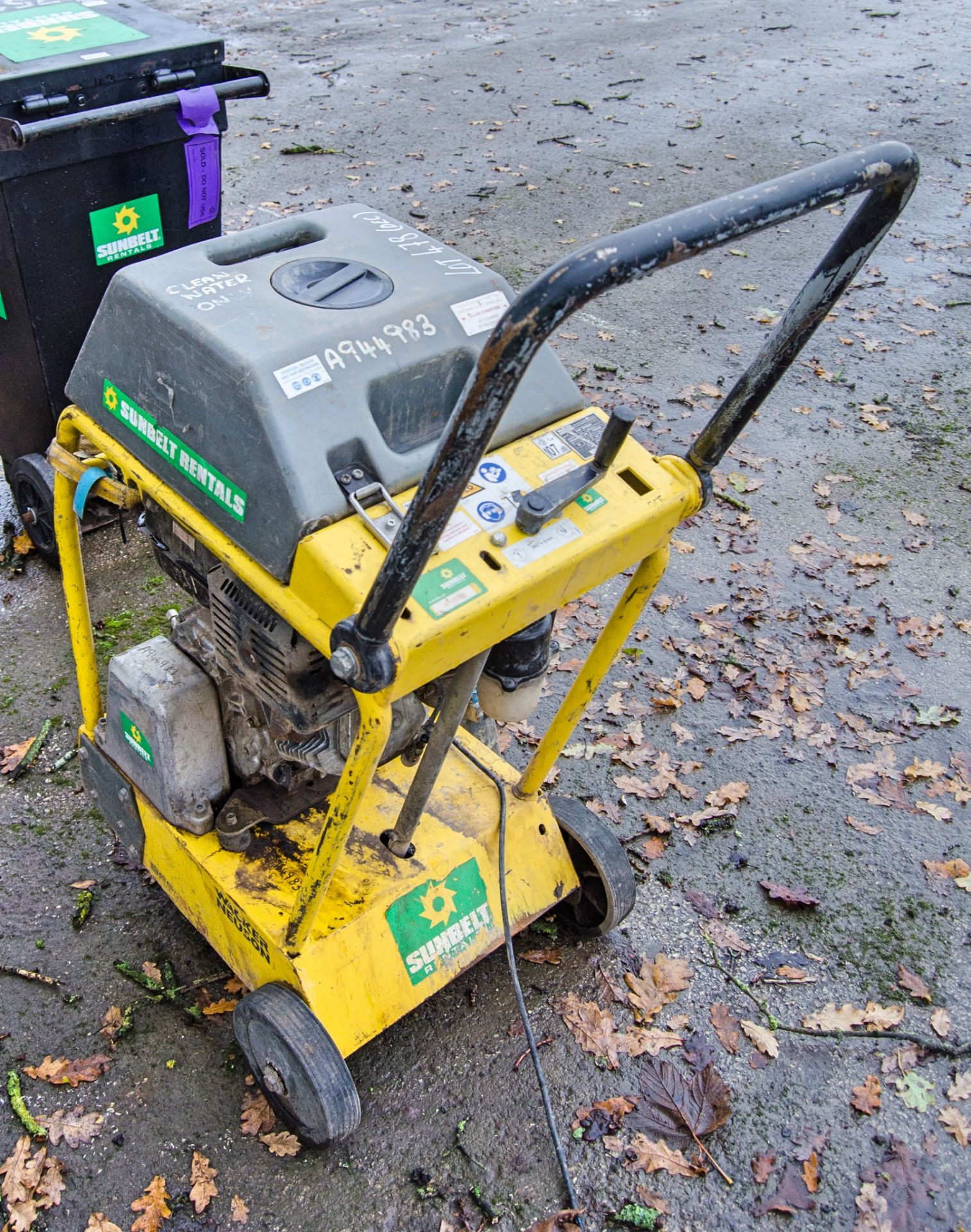 Wacker Neuson BFS1345 petrol driven road saw A944983 - Image 2 of 3