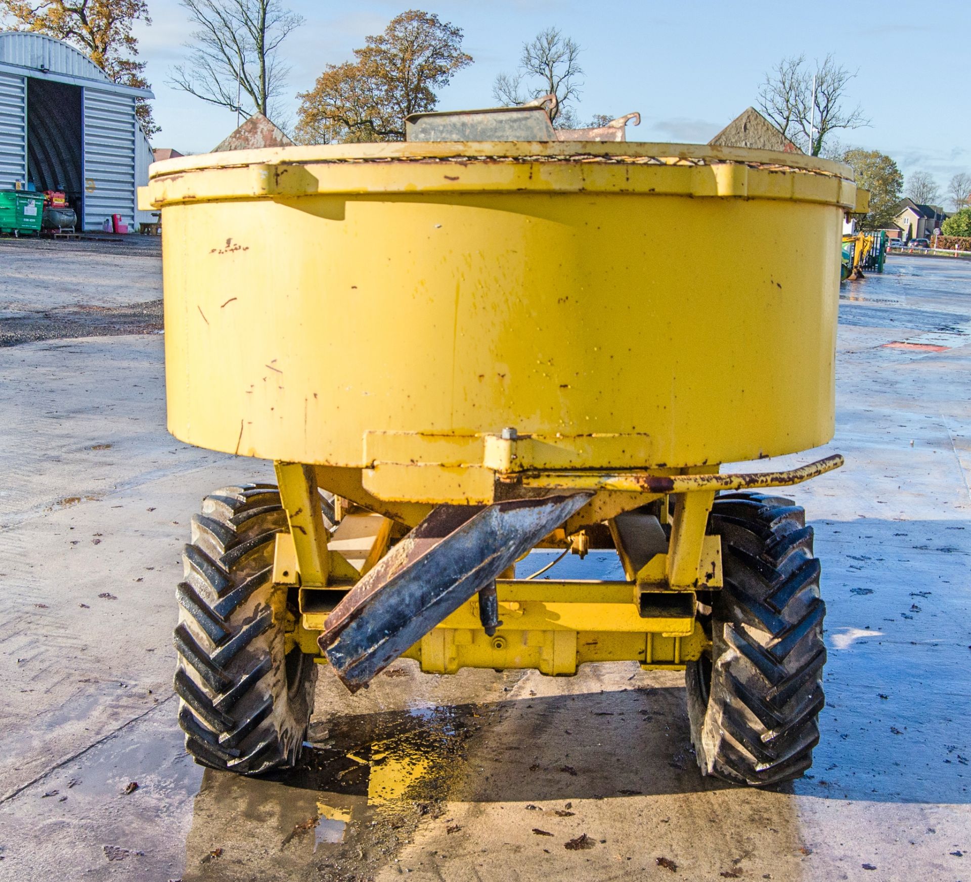 Mobile hydraulic pan mixer converted from a 3 tonne dumper - Image 5 of 19