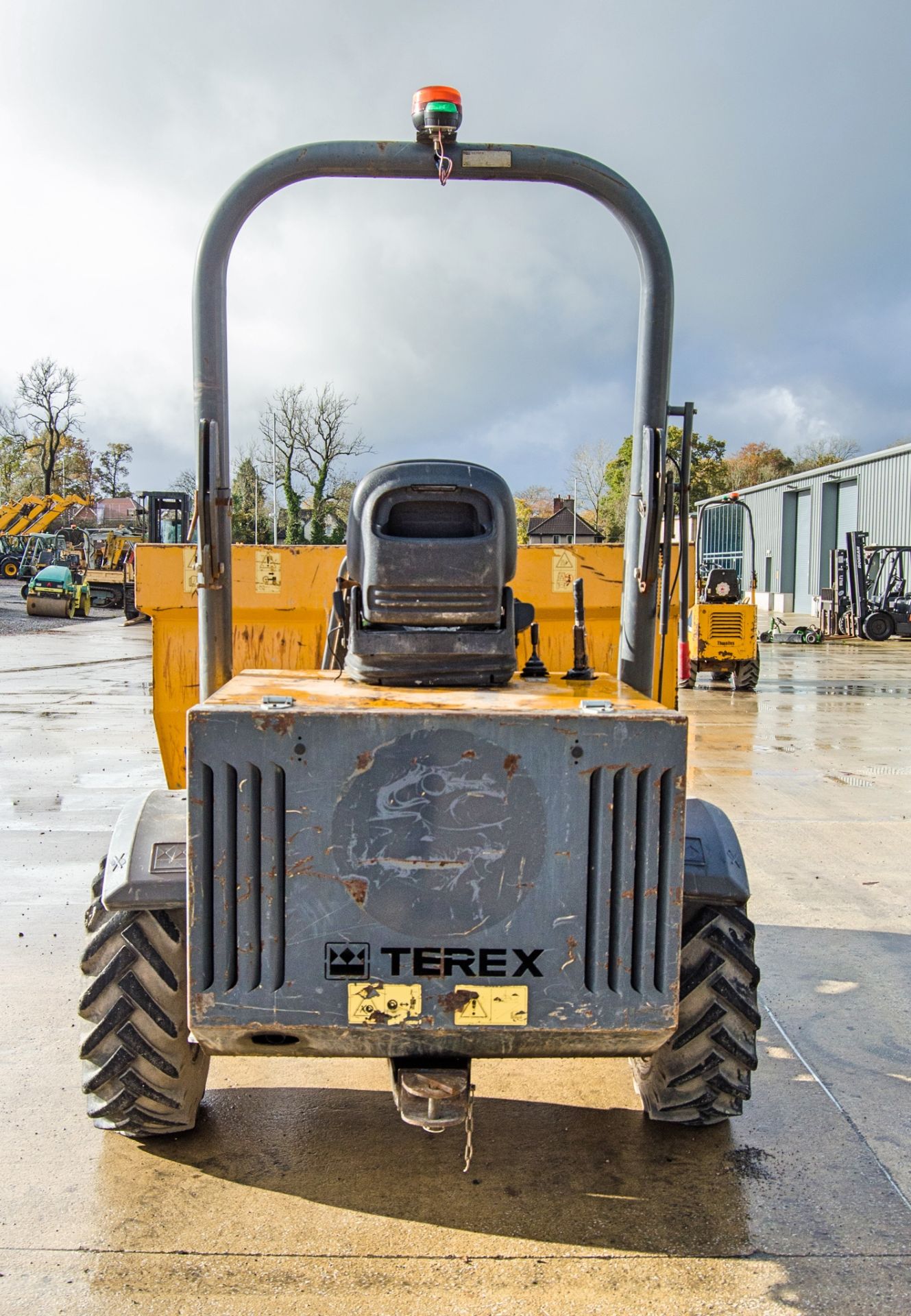 Terex TA3H 3 tonne straight skip dumper Year: 2015 S/N: FF1PC6648 Recorded Hours: 1892 Hydrostatic - Image 6 of 23