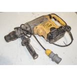 Dewalt D25711 110v SDS rotary hammer drill ** Casing cracked ** CW49973