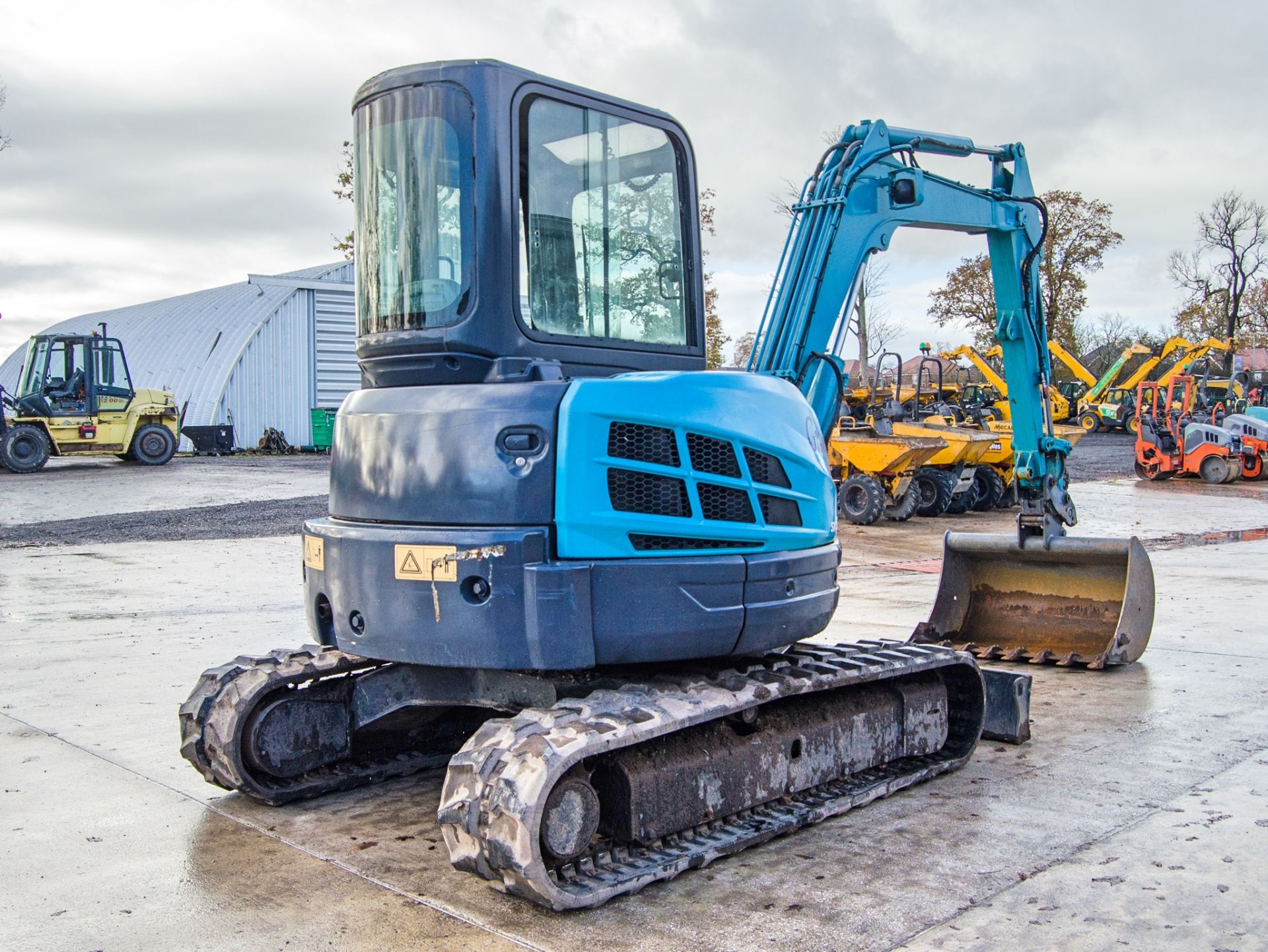 Kobelco SK50SR Grand 5 tonne rubber tracked excavator S/N: PJ06-08238 Recorded Hours: 2279 blade, - Image 3 of 24