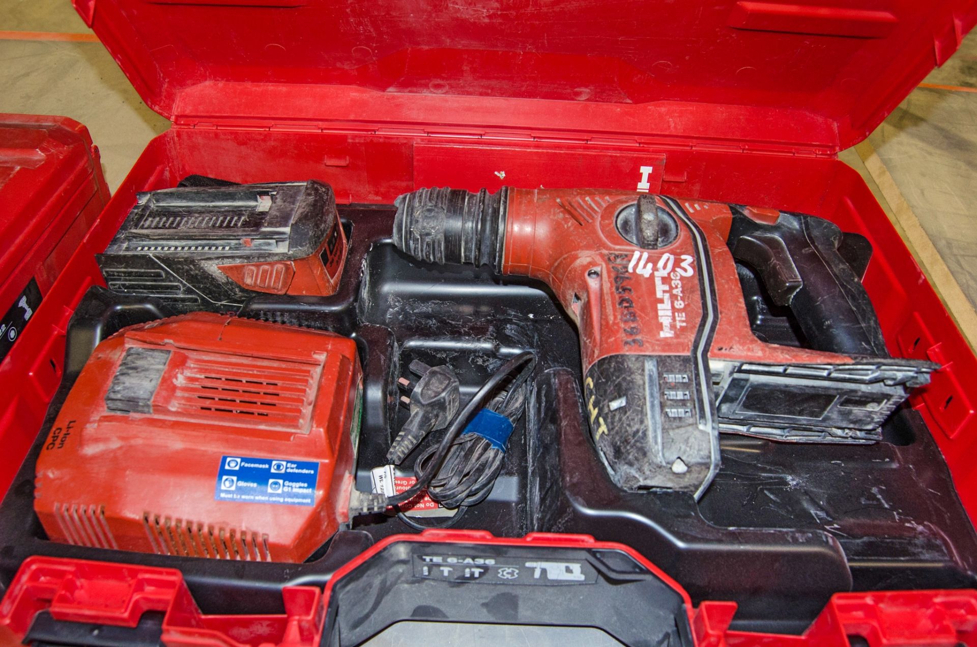 Hilti TE6-A36 cordless SDS rotary hammer drill c/w battery, charger and carry case 36BD596R