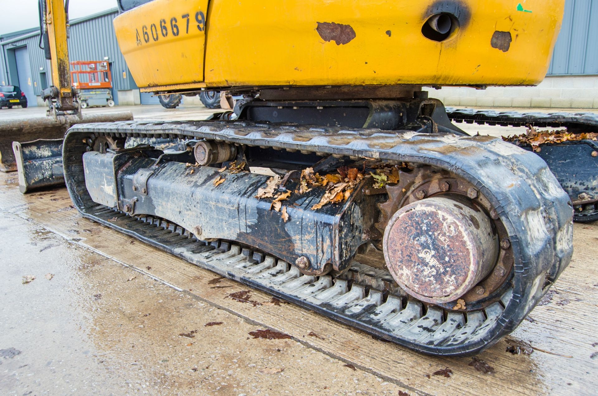 JCB 8025 ZTS 2.5 tonne rubber tracked mini excavator Year: 2013 S/N: 2226866 Recorded Hours: 3768 - Image 12 of 24