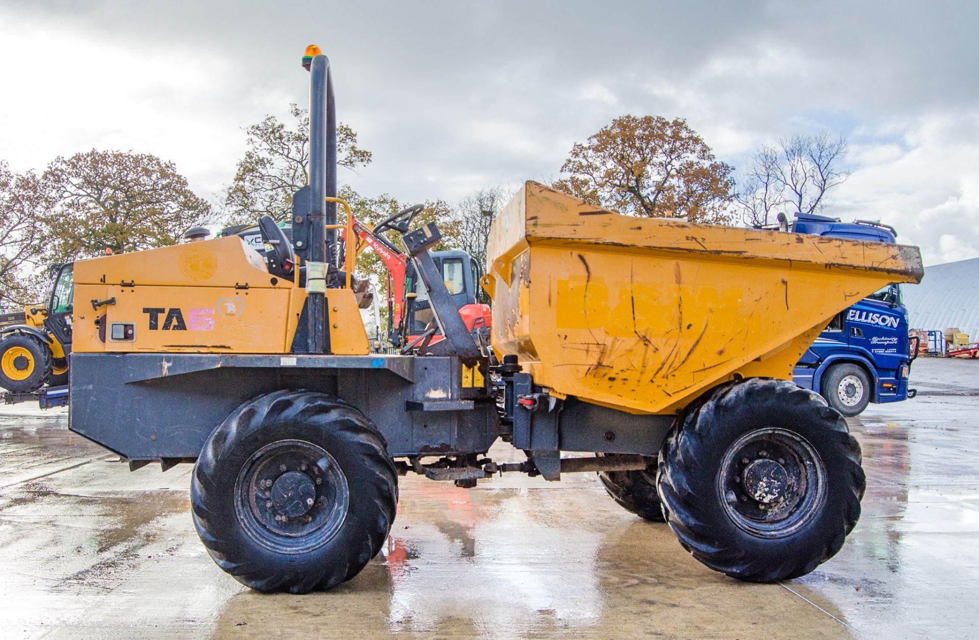 Terex TA6 6 tonne straight skip dumper Year: 2015 S/N:EF7PP7908 Recorded Hours: 2204 D2110 - Image 7 of 24