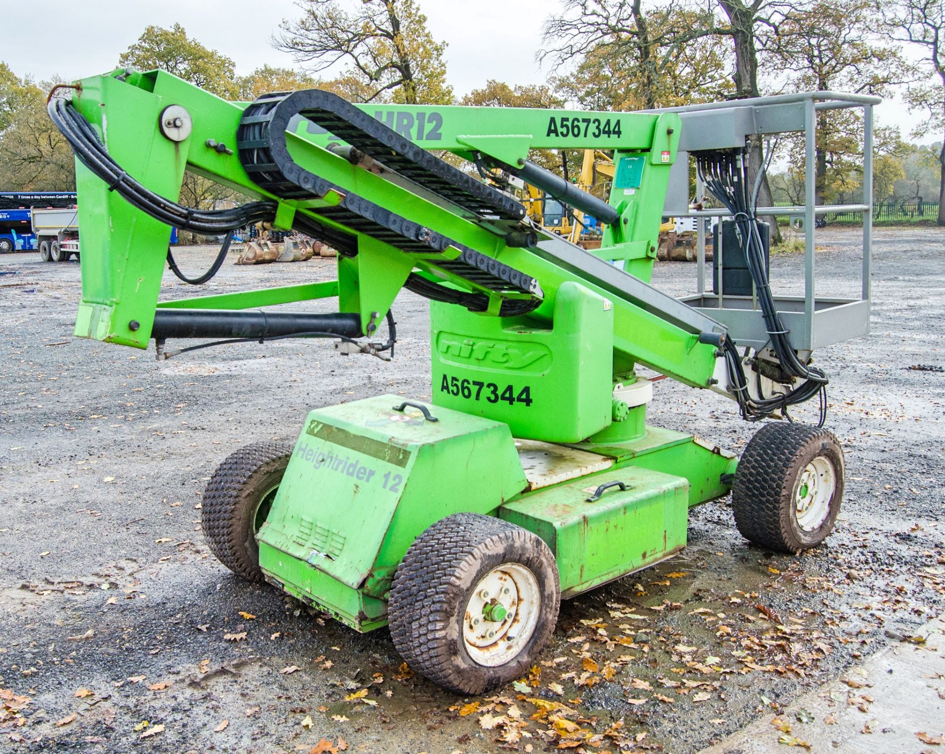 Nifty HR12 diesel/battery articulated boom lift access platform Year: 2011 S/N: 1221665 A567344 - Image 3 of 19