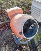 Belle Minimix 150 petrol driven cement mixer ** Belt and cover missing ** A606737