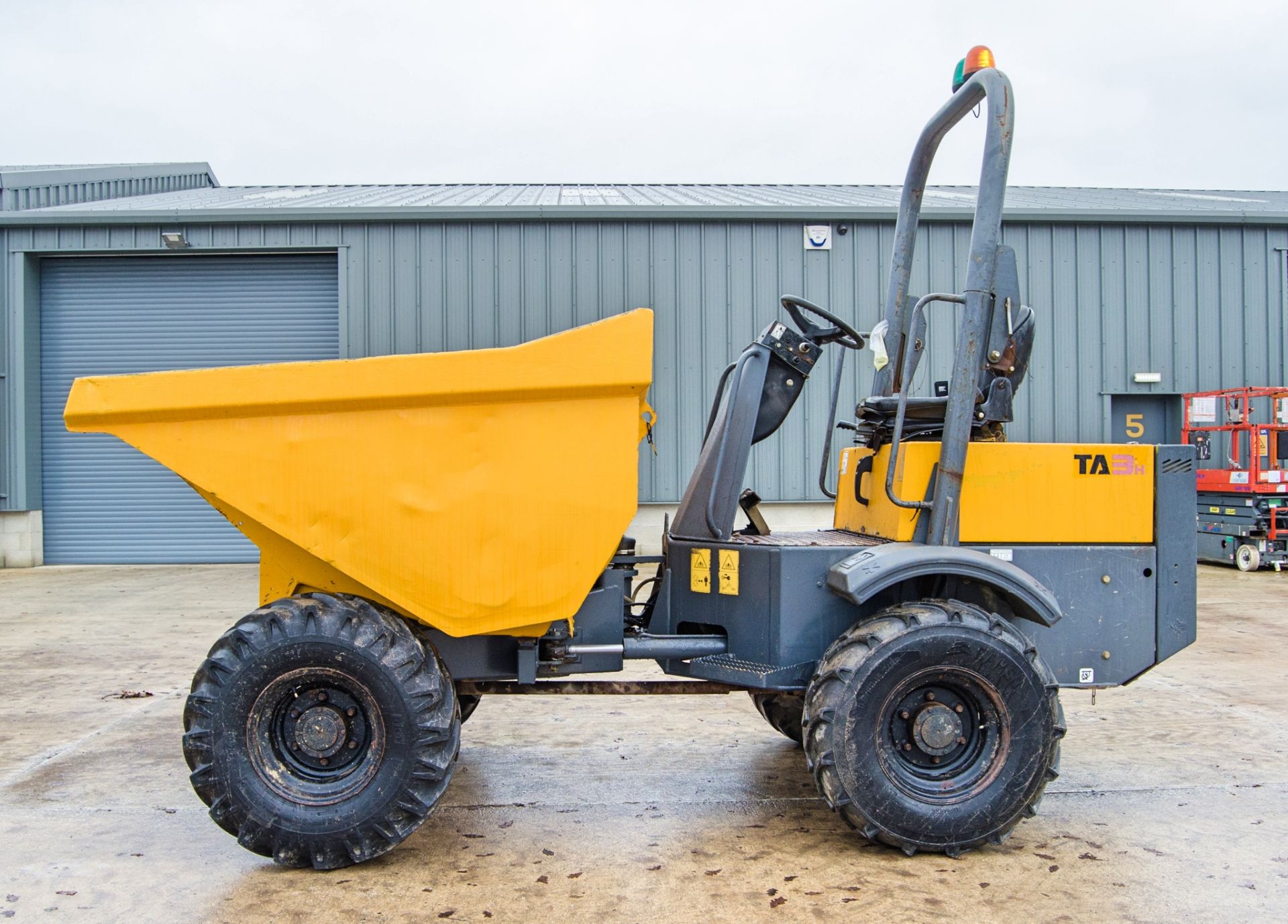 Terex TA3H 3 tonne straight skip dumper Year: 2015 S/N: EF2PC6690 Recorded Hours: 2120 Hydrostatic - Image 7 of 22