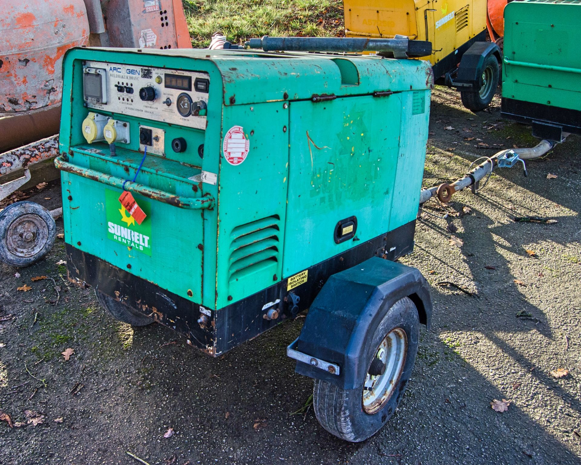 Arc Gen Weldmaker 300 AVC diesel driven fast tow welder/generator S/N: 1301807 Recorded hours: - Image 2 of 5