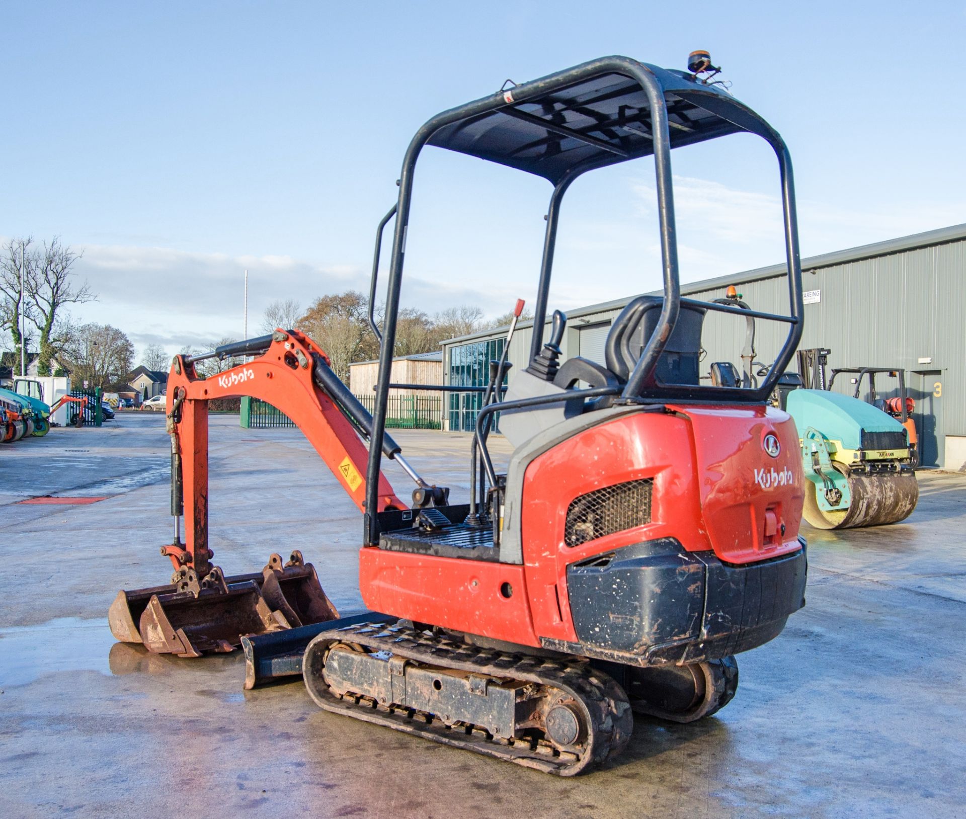 Kubota KX015-4 1.5 tonne rubber tracked mini excavator Year: 2015 S/N: 58352 Recorded Hours: 2725 - Image 3 of 24