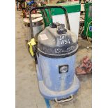 Numatic 110v vacuum cleaner for spares