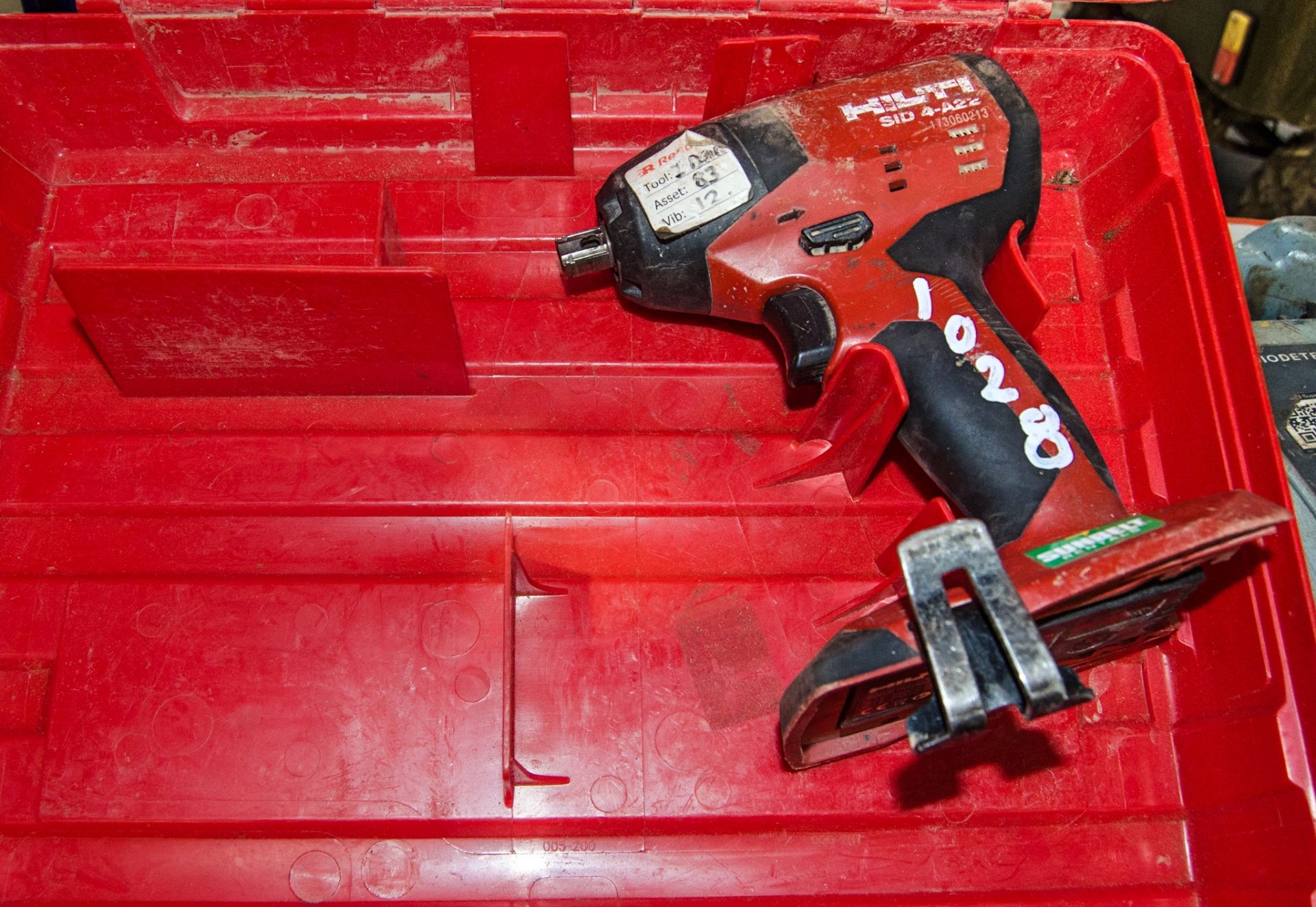 Hilti SID 4-A22 22v cordless screw gun c/w carry case ** No battery or charger ** A981873
